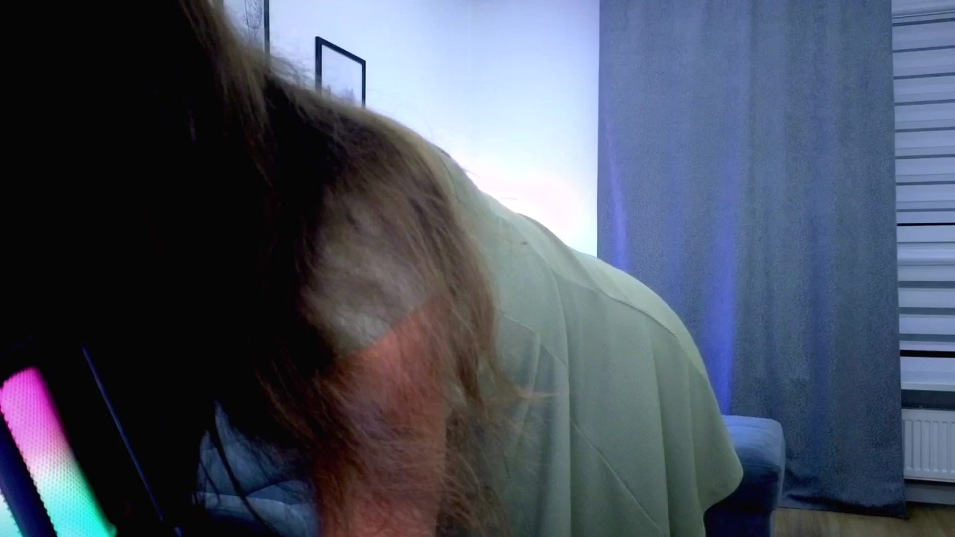 Gallery image thumbnail from Amber_Fry's myfreecams stream on, 10/01/2025, 21:00 image 9 of 20