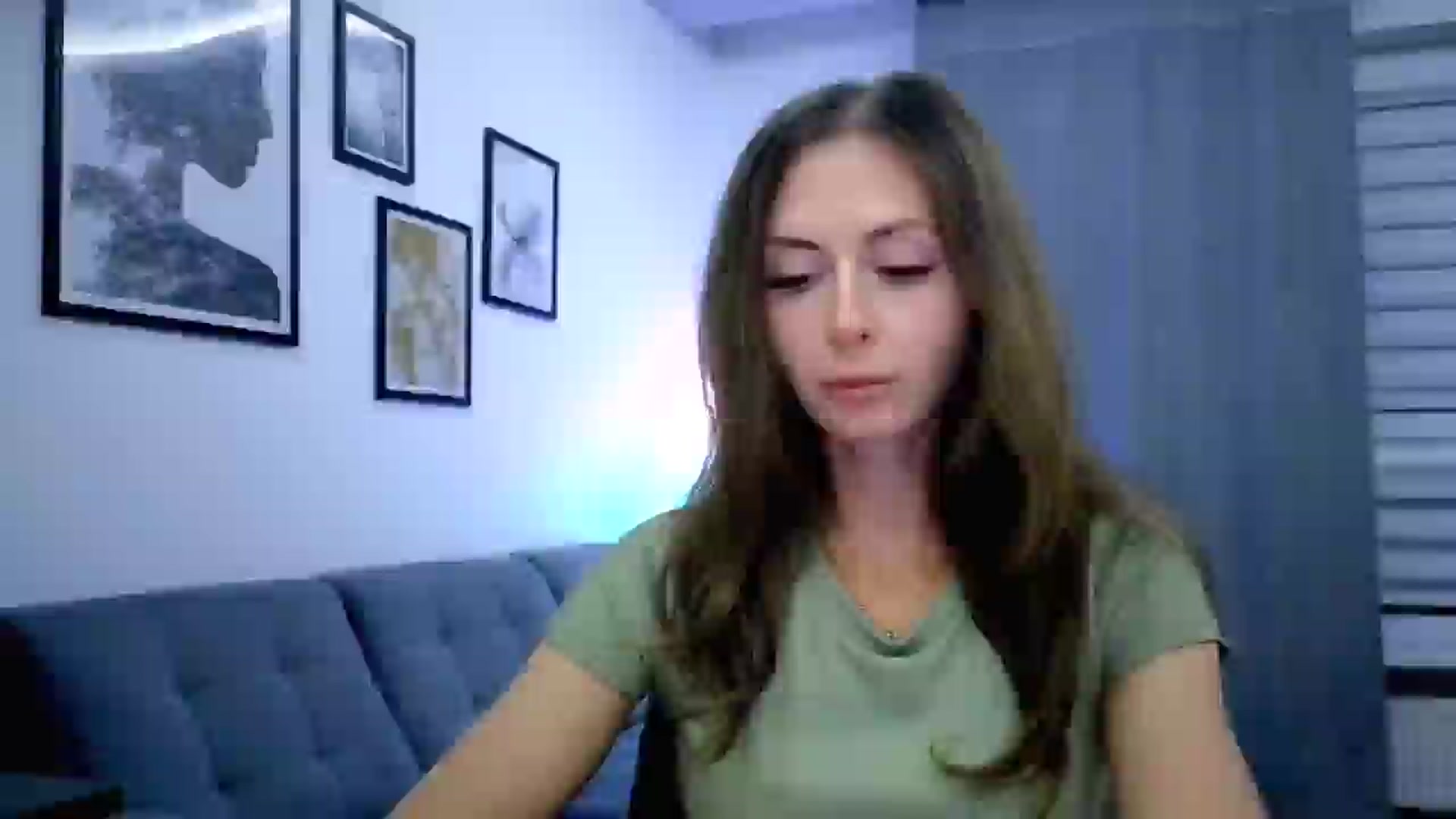 Gallery image thumbnail from Amber_Fry's myfreecams stream on, 10/01/2025, 21:00 image 20 of 20