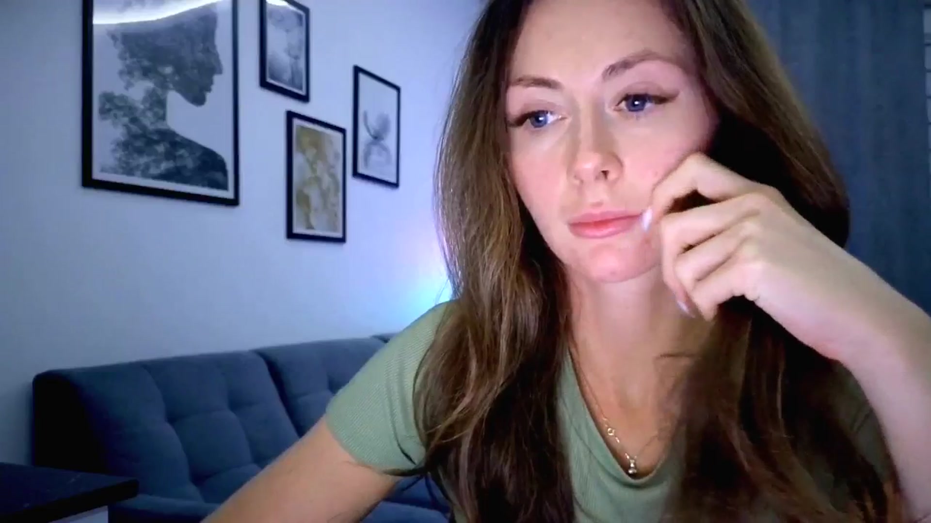 Gallery image thumbnail from Amber_Fry's myfreecams stream on, 10/01/2025, 22:37 image 7 of 20