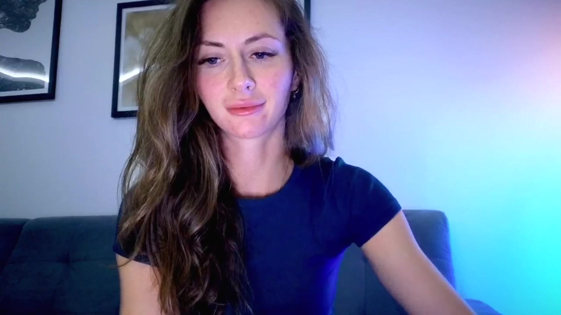 Gallery image thumbnail from Amber_Fry's myfreecams stream on, 10/03/2025, 22:58 image 4 of 20