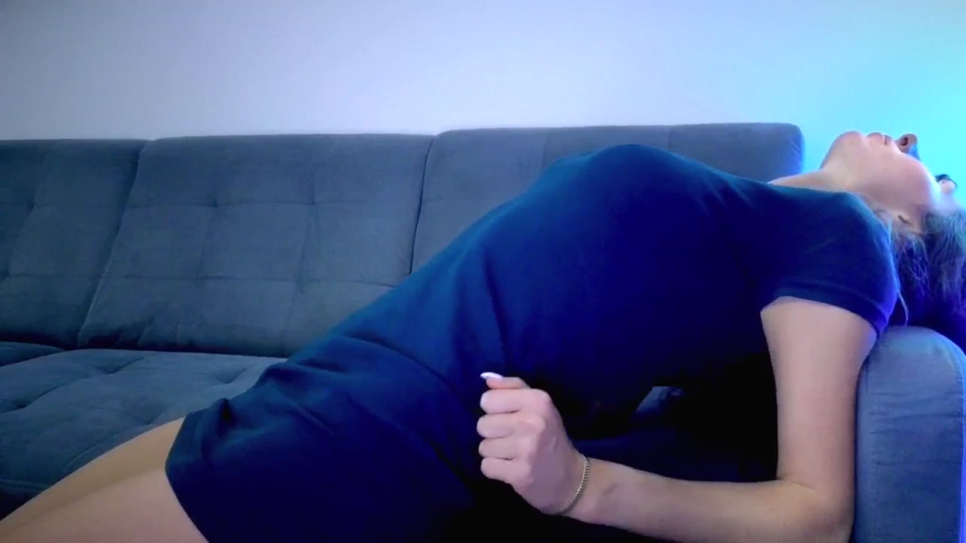 Gallery image thumbnail from Amber_Fry's myfreecams stream on, 10/03/2025, 22:58 image 11 of 20