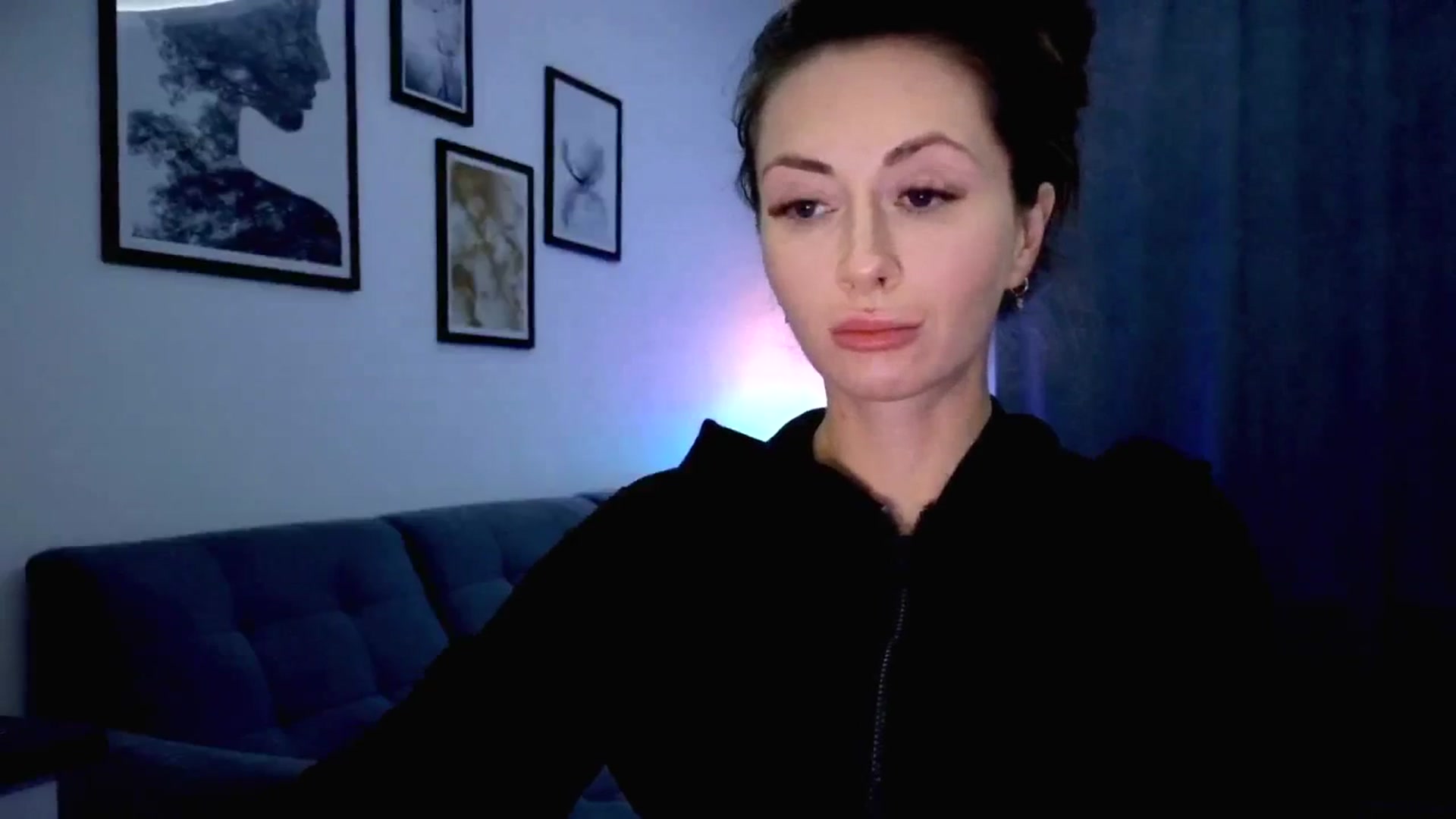 Gallery image thumbnail from Amber_Fry's myfreecams stream on, 10/04/2025, 22:18 image 14 of 20