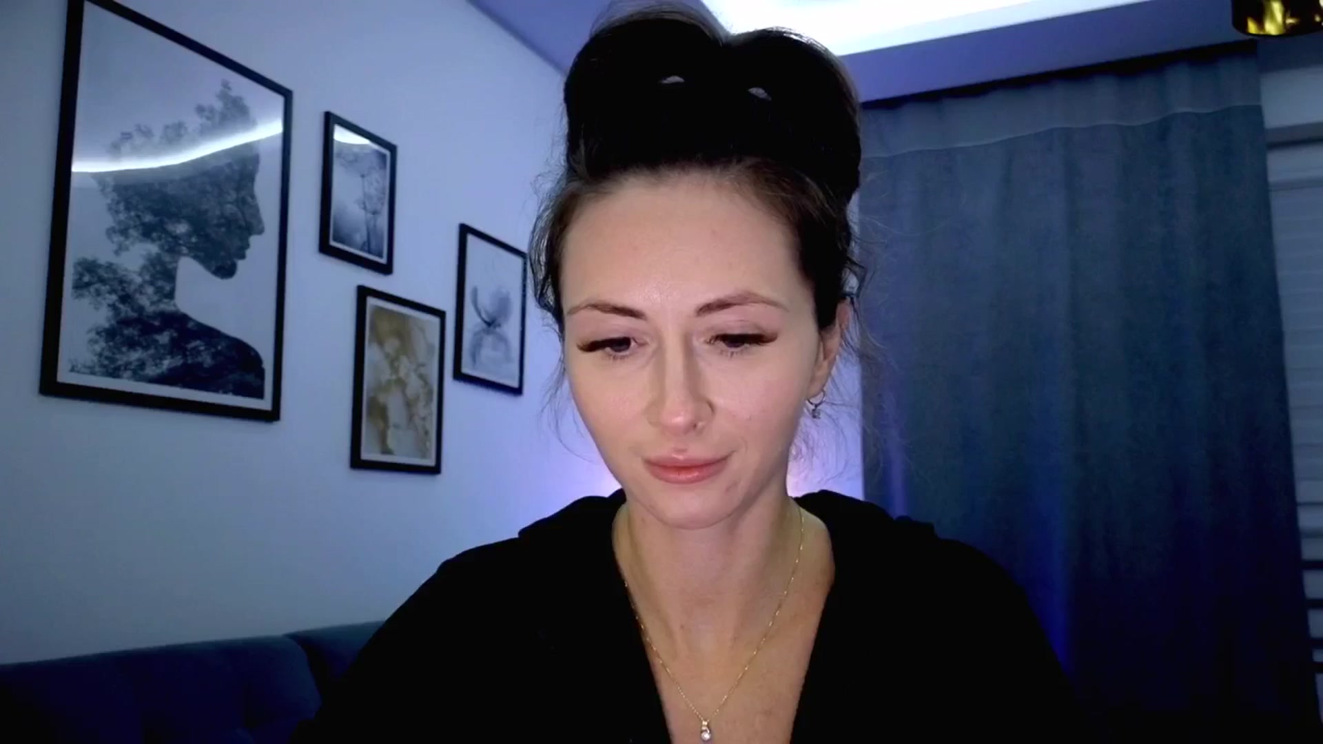 Gallery image thumbnail from Amber_Fry's myfreecams stream on, 10/04/2025, 22:18 image 20 of 20