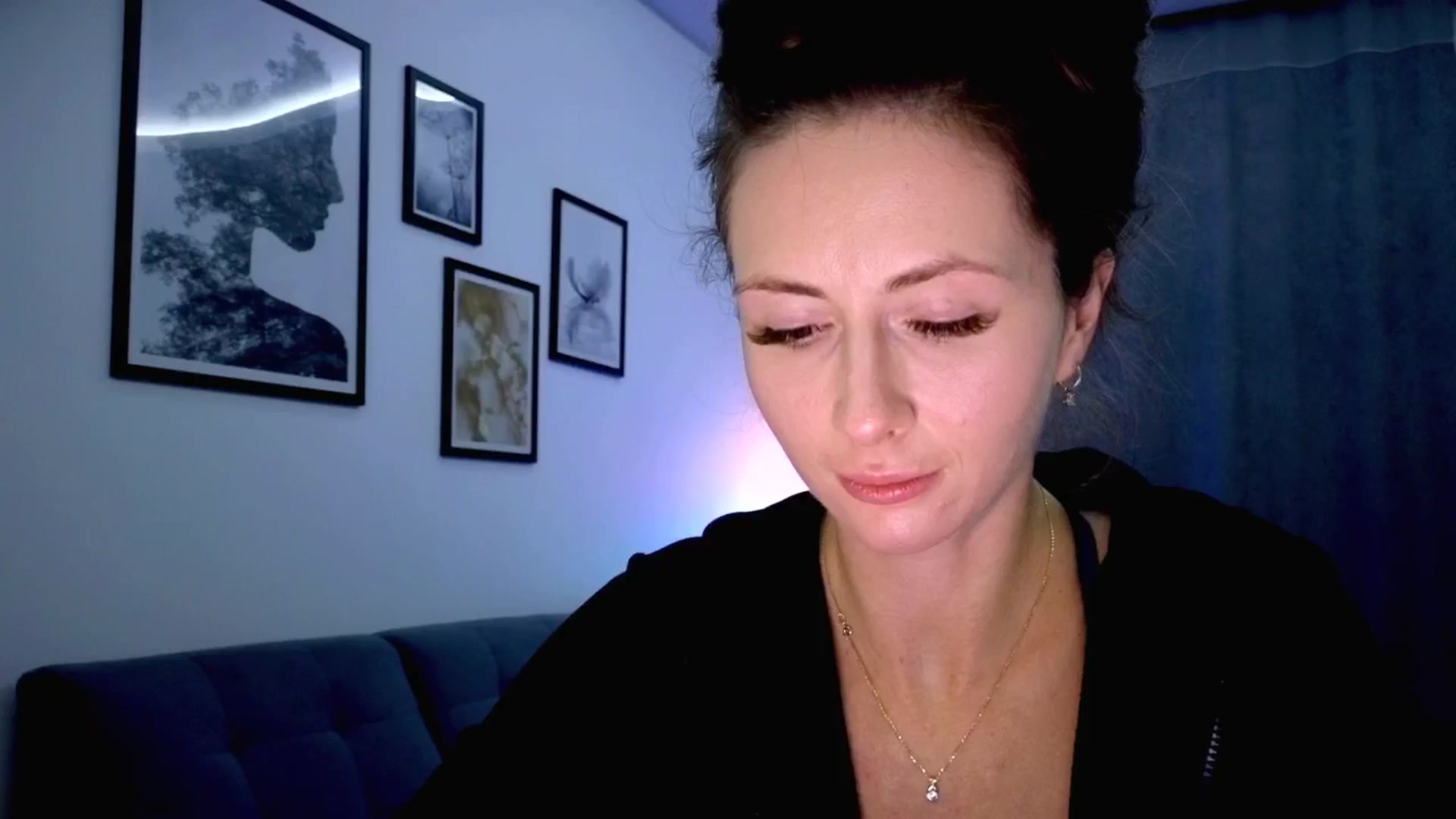 Gallery image thumbnail from Amber_Fry's myfreecams stream on, 10/04/2025, 22:18 image 12 of 20