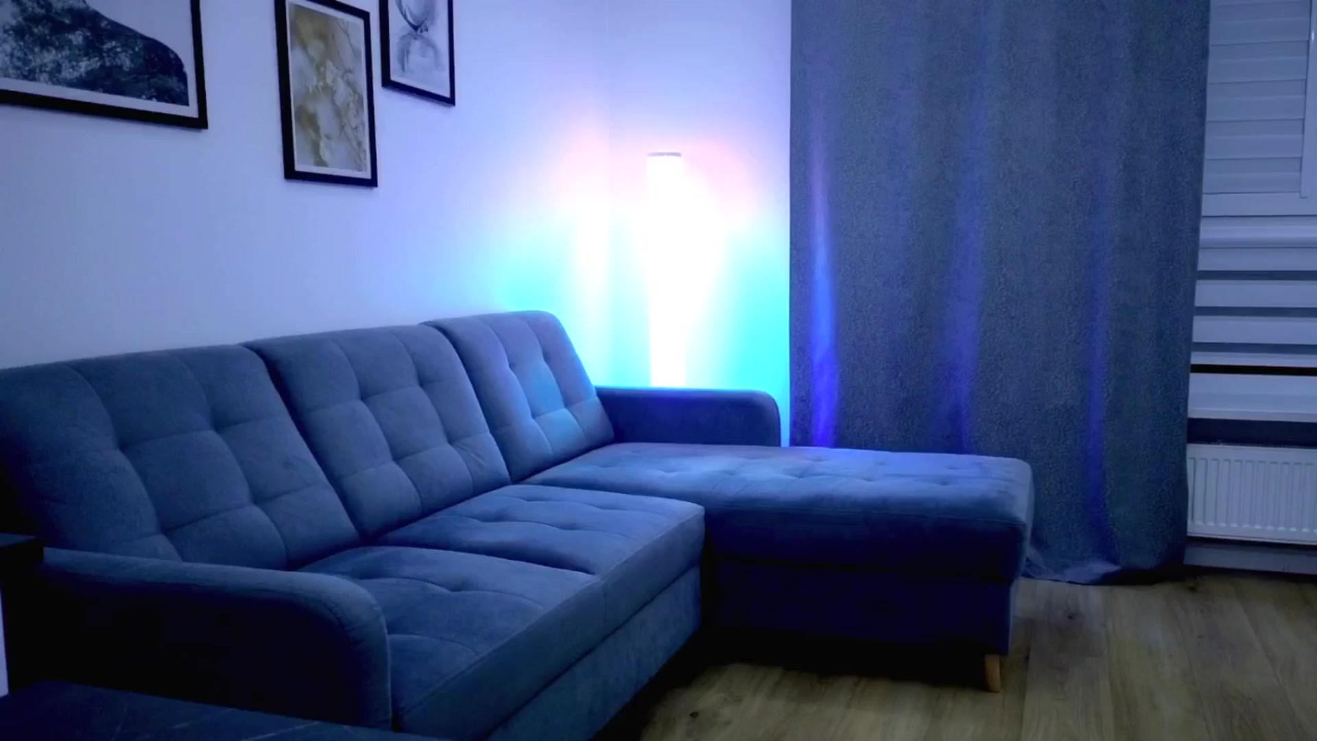 Gallery image thumbnail from Amber_Fry's myfreecams stream on, 10/08/2025, 18:54 image 11 of 20
