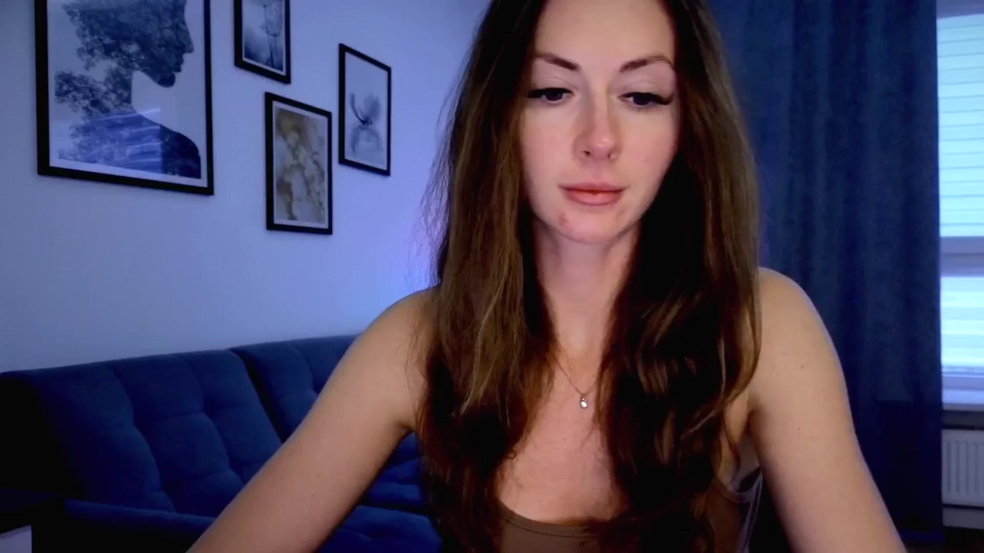 Gallery image thumbnail from Amber_Fry's myfreecams stream on, 10/12/2025, 16:01 image 1 of 20