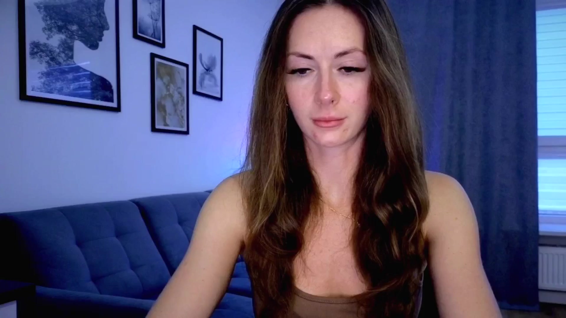 Gallery image thumbnail from Amber_Fry's myfreecams stream on, 10/12/2025, 16:01 image 3 of 20
