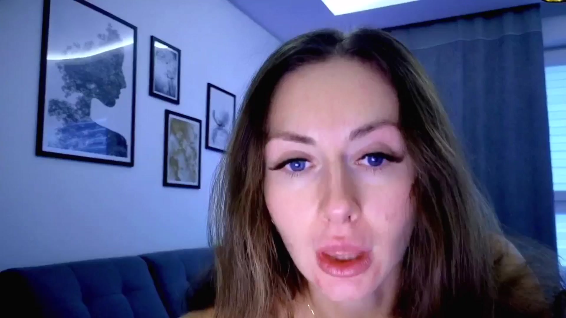 Gallery image thumbnail from Amber_Fry's myfreecams stream on, 10/12/2025, 16:01 image 9 of 20