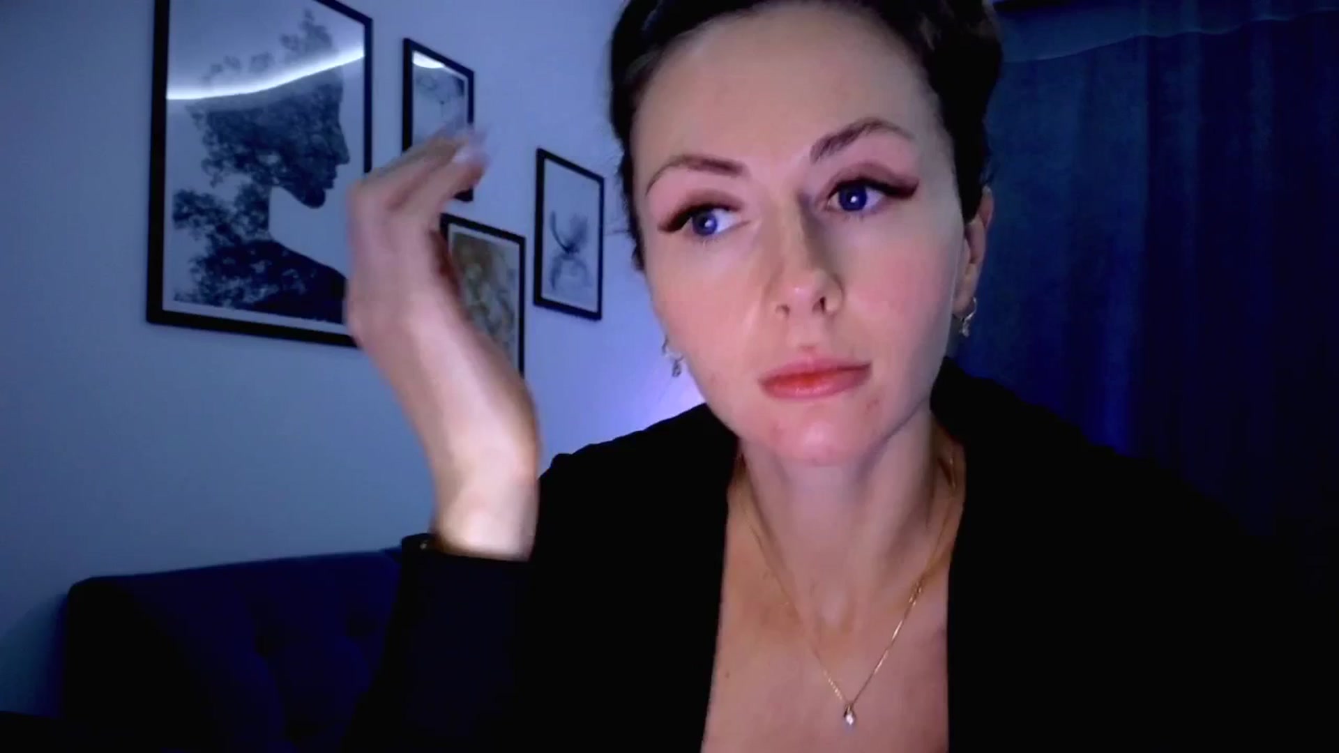 Gallery image thumbnail from Amber_Fry's myfreecams stream on, 10/12/2025, 16:54 image 15 of 20