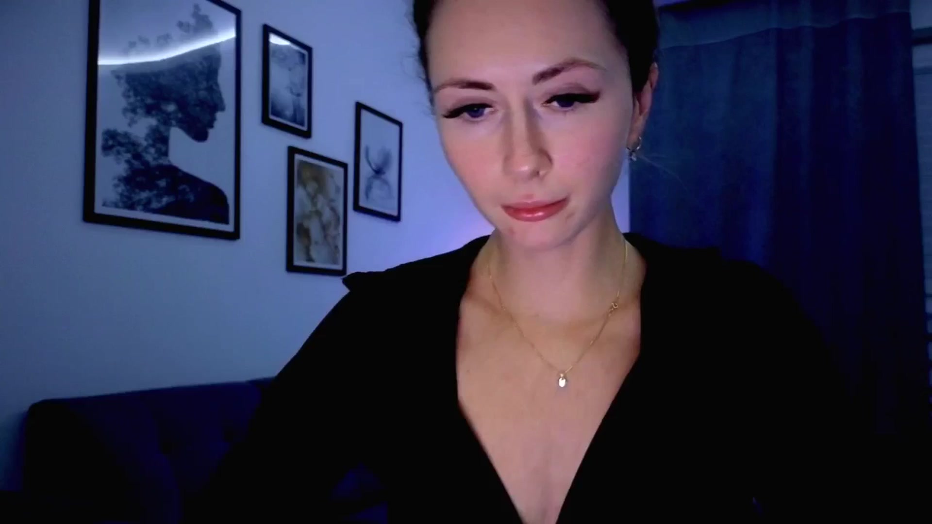 Gallery image thumbnail from Amber_Fry's myfreecams stream on, 10/12/2025, 16:54 image 3 of 20