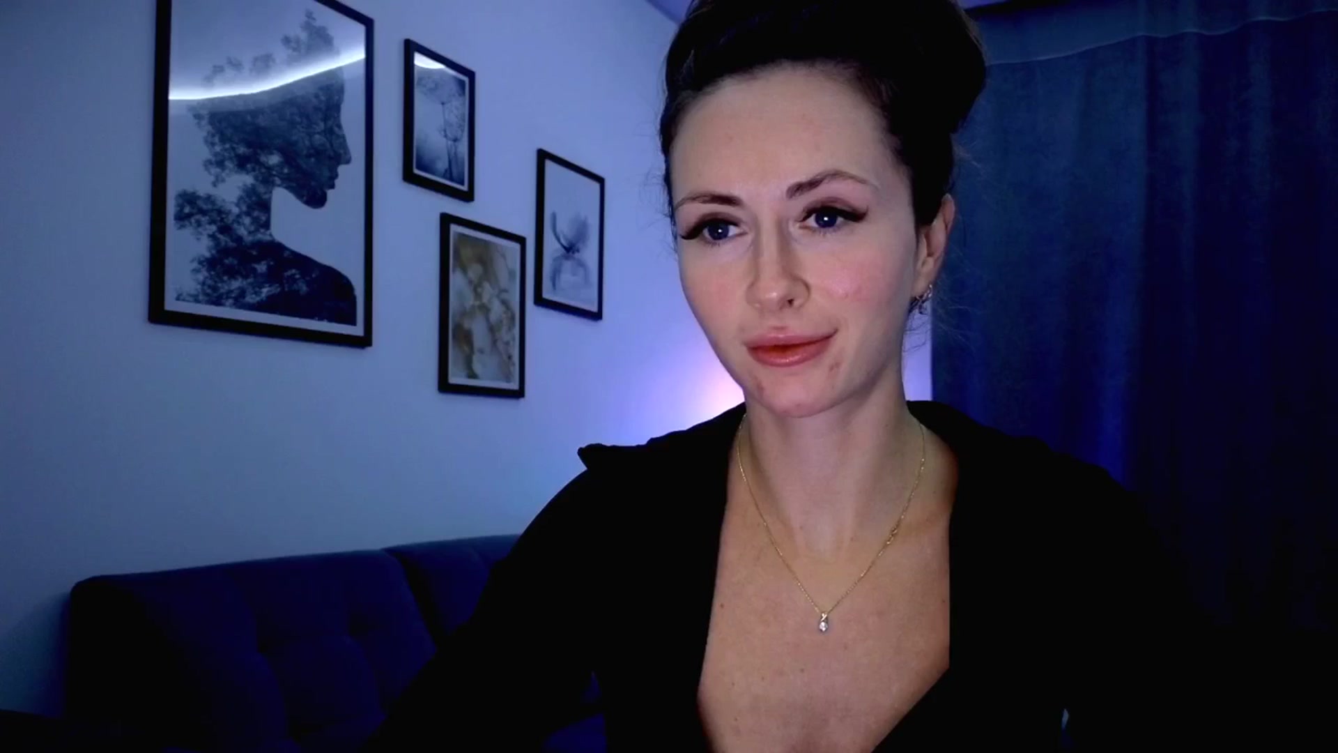Gallery image thumbnail from Amber_Fry's myfreecams stream on, 10/12/2025, 16:54 image 13 of 20