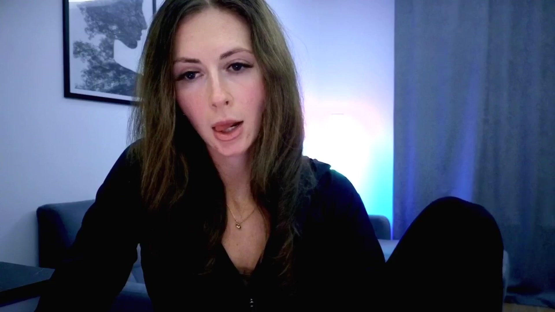 Gallery image thumbnail from Amber_Fry's myfreecams stream on, 10/12/2025, 20:52 image 20 of 20