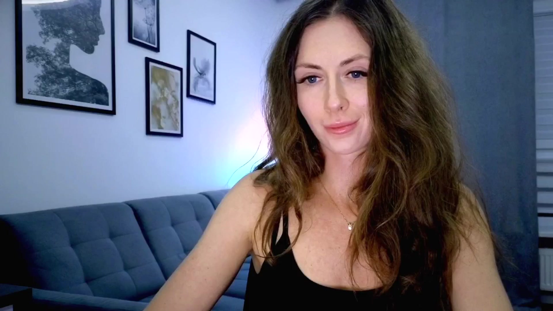 Gallery image thumbnail from Amber_Fry's myfreecams stream on, 10/16/2025, 19:09 image 18 of 20