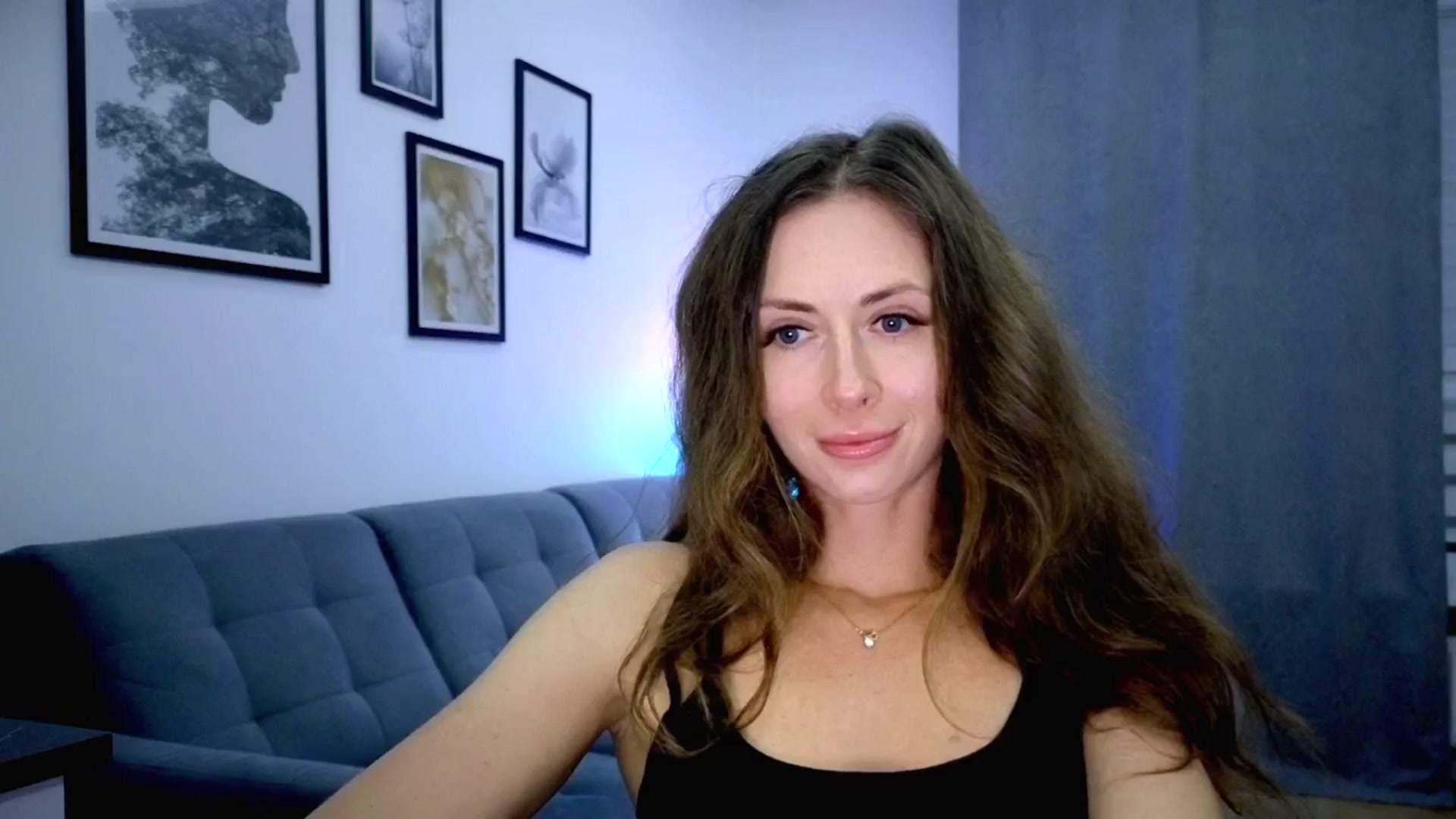 Gallery image thumbnail from Amber_Fry's myfreecams stream on, 10/16/2025, 21:03 image 2 of 20