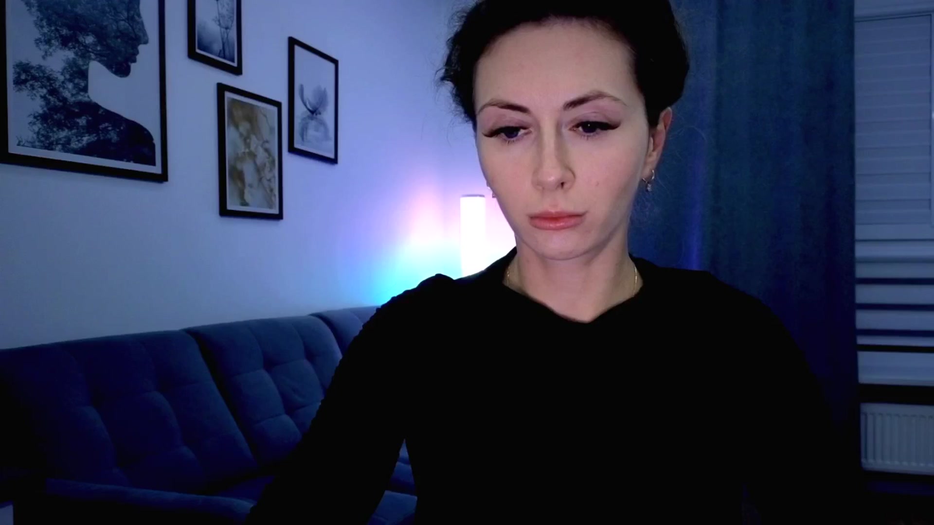 Gallery image thumbnail from Amber_Fry's myfreecams stream on, 10/19/2025, 19:50 image 2 of 20