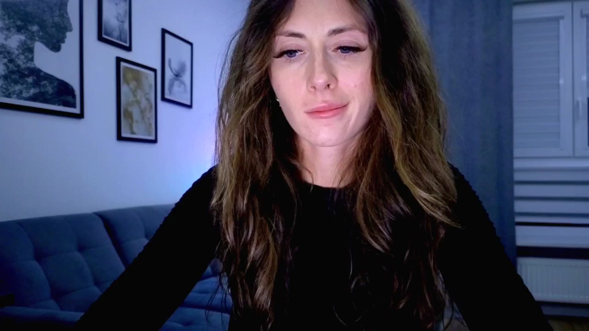 Gallery image thumbnail from Amber_Fry's myfreecams stream on, 10/19/2025, 20:59 image 18 of 20
