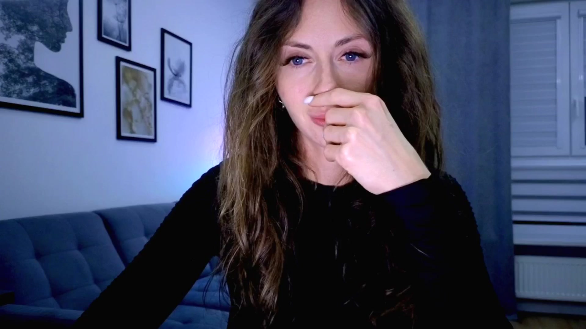 Gallery image thumbnail from Amber_Fry's myfreecams stream on, 10/19/2025, 20:59 image 19 of 20
