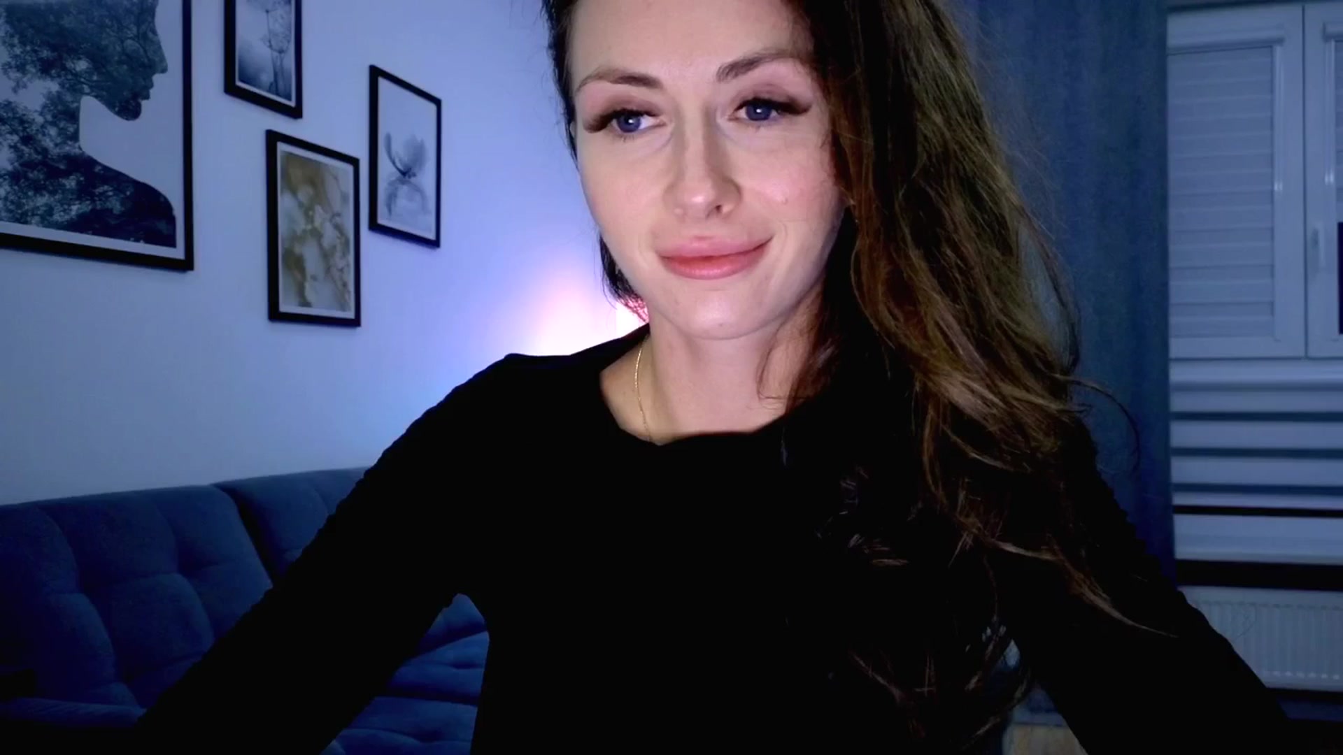 Gallery image thumbnail from Amber_Fry's myfreecams stream on, 10/19/2025, 20:59 image 12 of 20