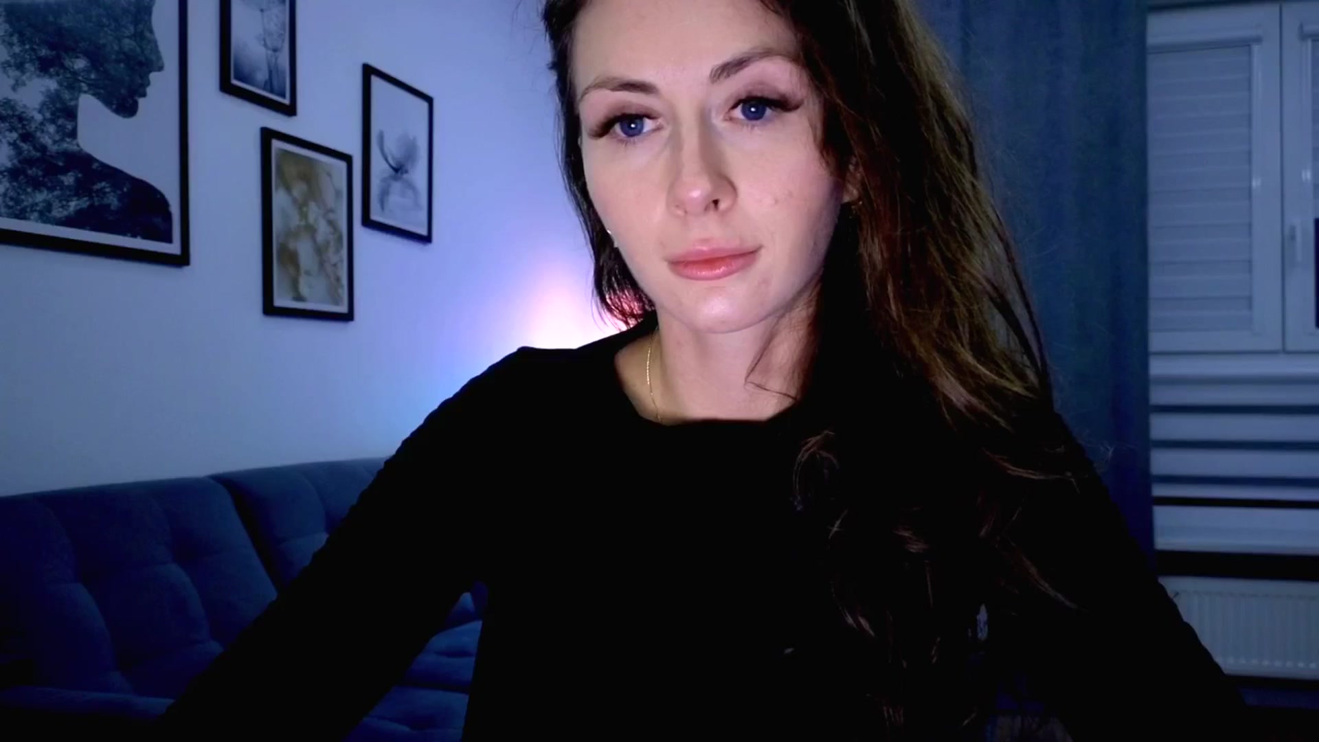 Gallery image thumbnail from Amber_Fry's myfreecams stream on, 10/19/2025, 20:59 image 13 of 20