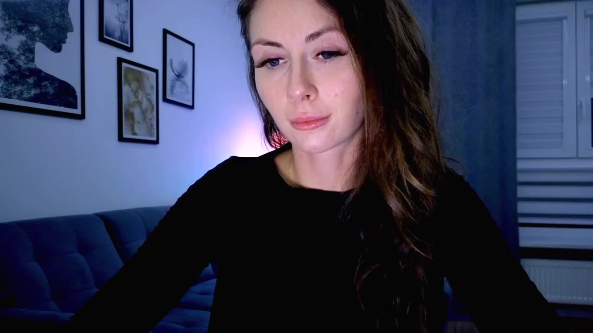 Gallery image thumbnail from Amber_Fry's myfreecams stream on, 10/19/2025, 20:59 image 14 of 20