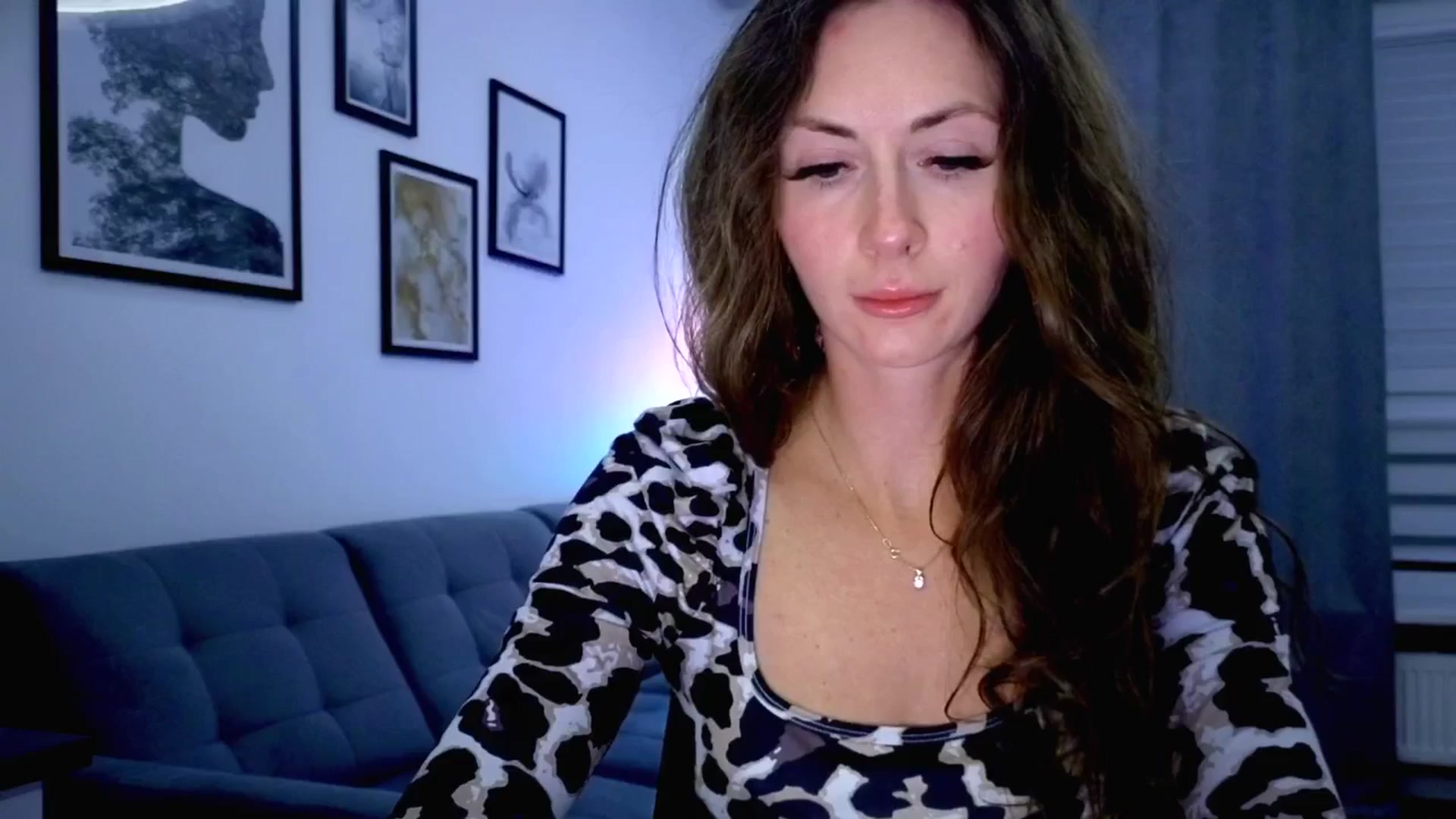 Gallery image thumbnail from Amber_Fry's myfreecams stream on, 10/22/2025, 22:15 image 4 of 20