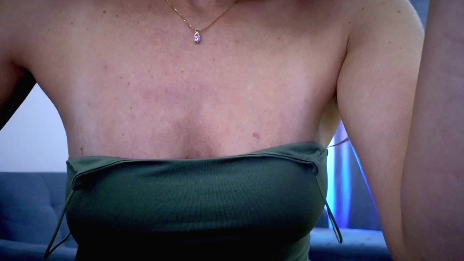 Gallery image thumbnail from Amber_Fry's myfreecams stream on, 10/23/2025, 19:16 image 18 of 20