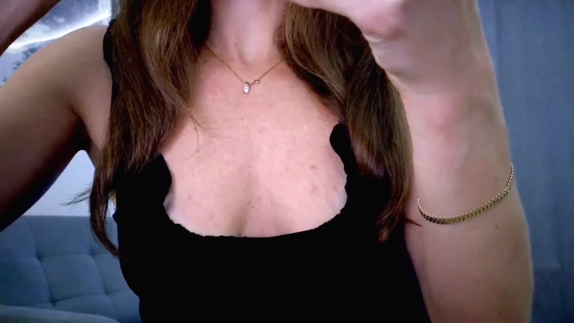 Gallery image thumbnail from Amber_Fry's myfreecams stream on, 10/24/2025, 16:48 image 18 of 20