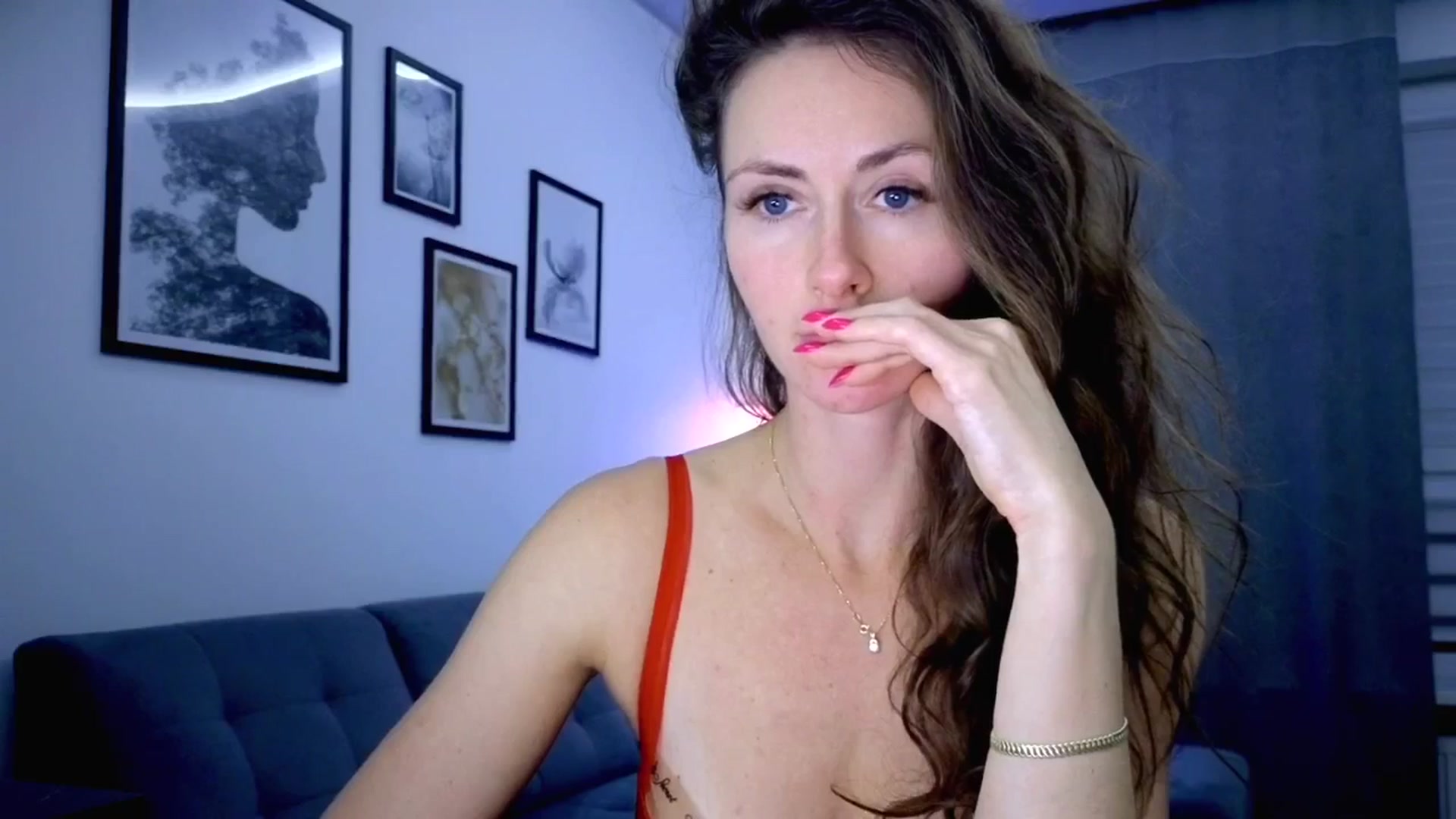 Gallery image thumbnail from Amber_Fry's myfreecams stream on, 10/30/2025, 21:35 image 19 of 20
