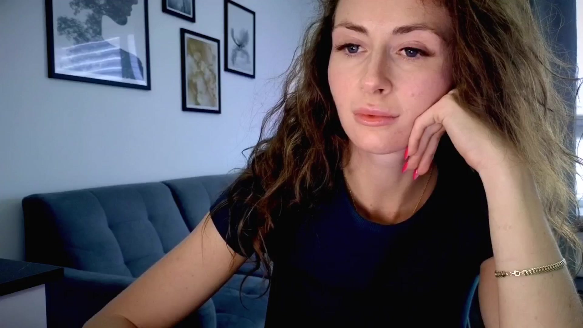 Gallery image thumbnail from Amber_Fry's myfreecams stream on, 11/01/2025, 15:40 image 11 of 20