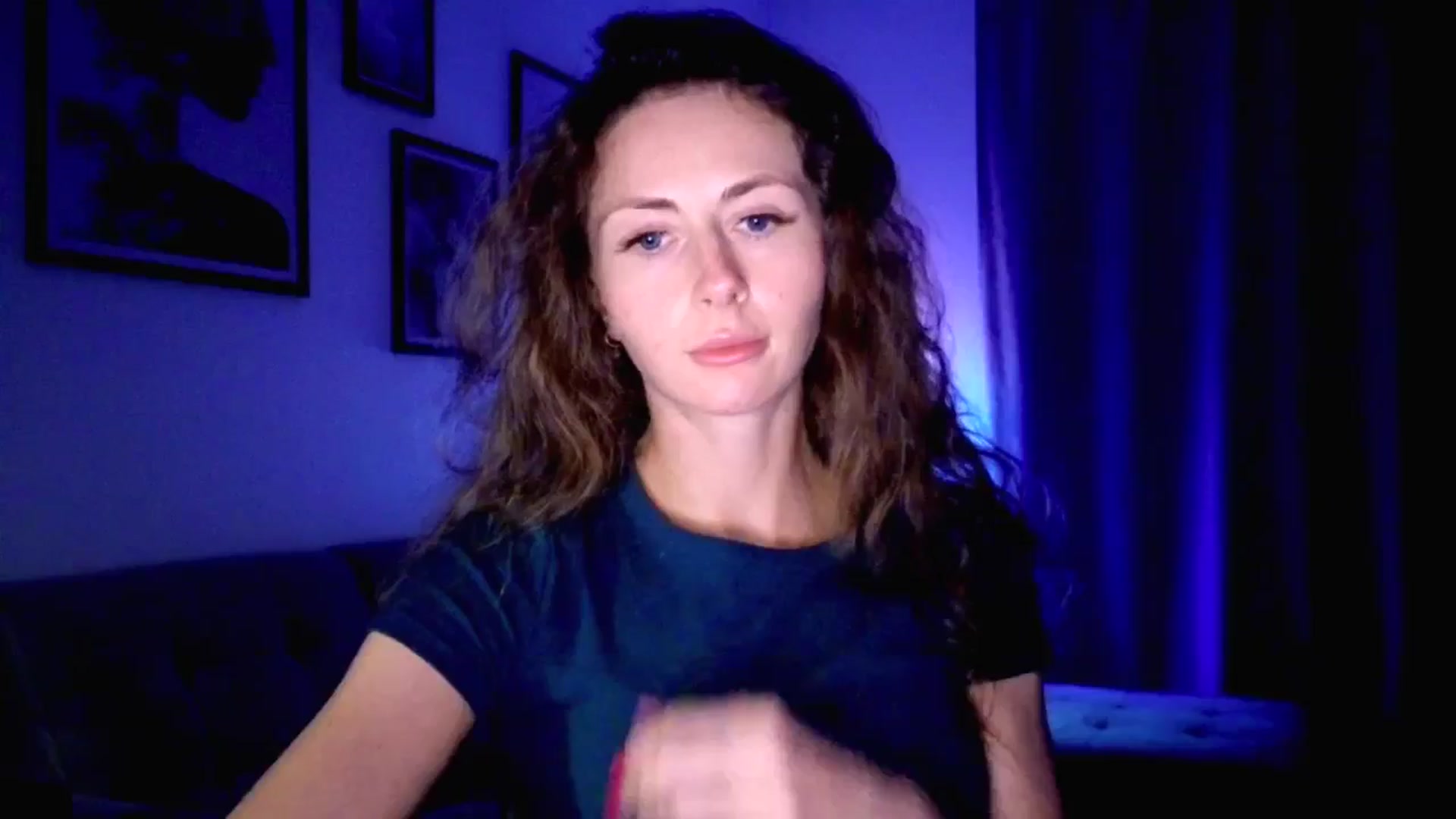 Gallery image thumbnail from Amber_Fry's myfreecams stream on, 11/01/2025, 16:37 image 18 of 20