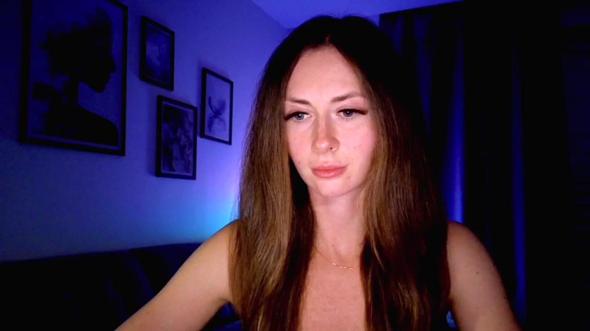 Gallery image thumbnail from Amber_Fry's myfreecams stream on, 11/03/2025, 22:21 image 14 of 20