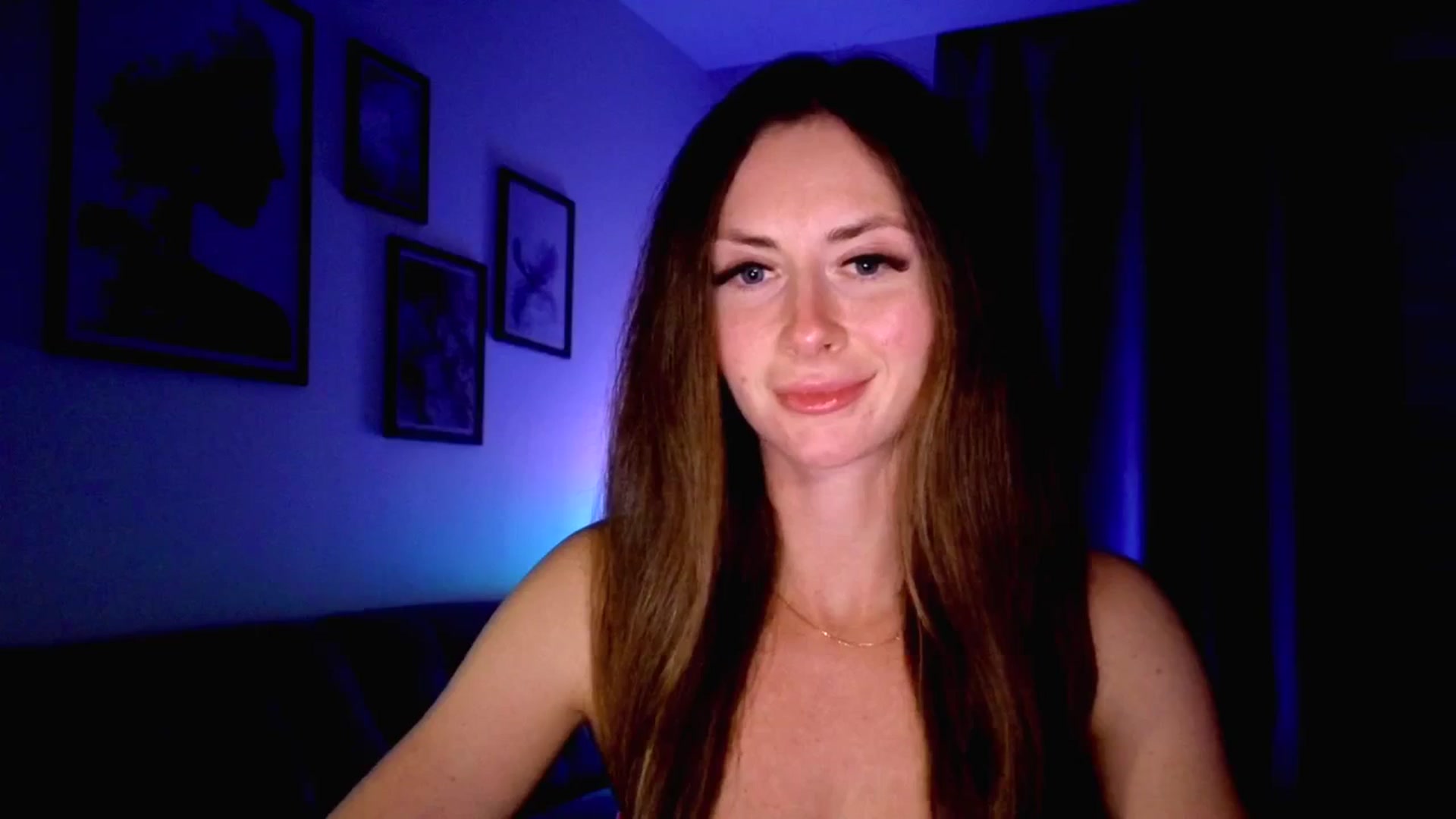 Gallery image thumbnail from Amber_Fry's myfreecams stream on, 11/03/2025, 22:21 image 13 of 20