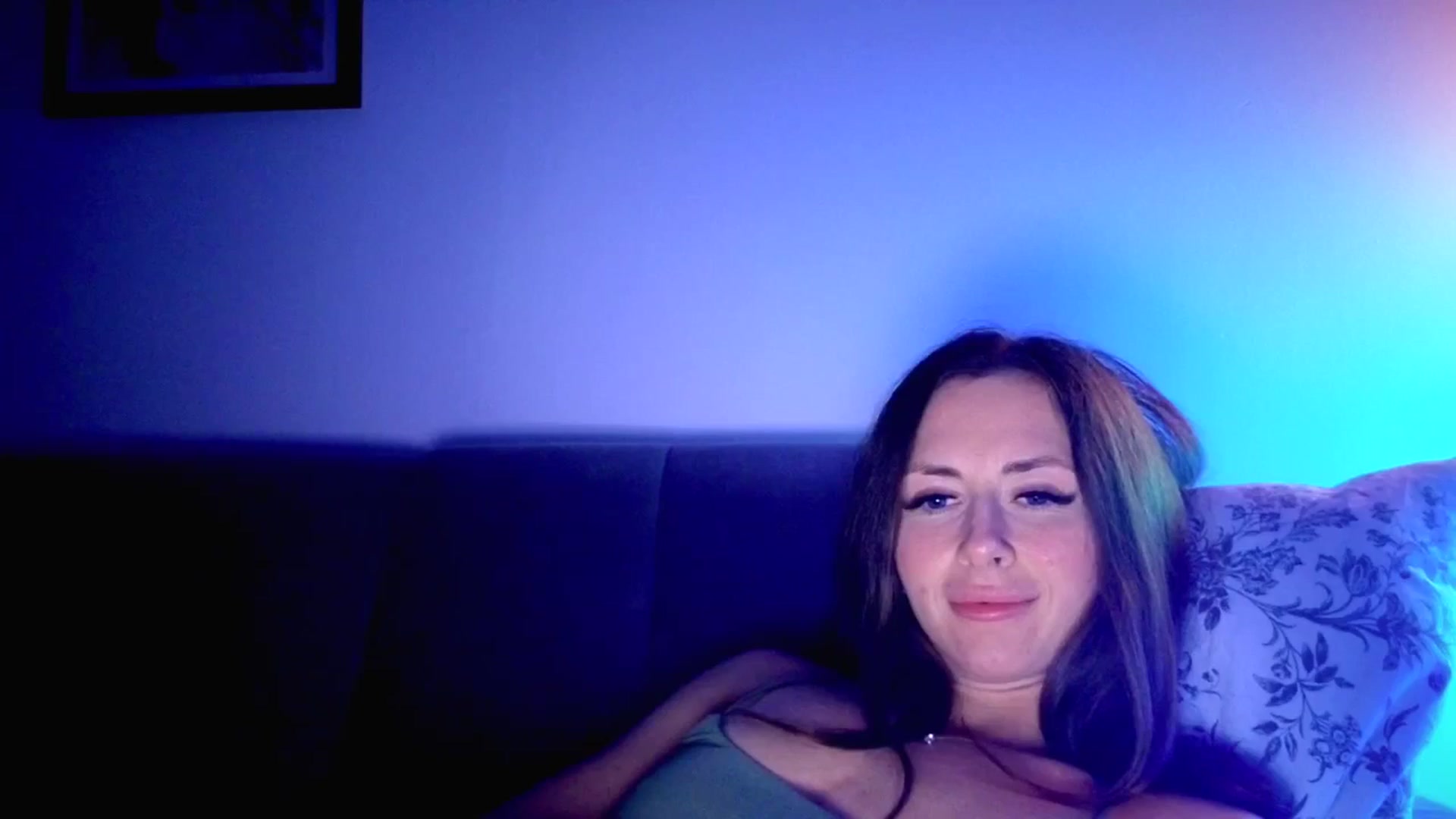Gallery image thumbnail from Amber_Fry's myfreecams stream on, 11/06/2025, 24:02 image 20 of 20