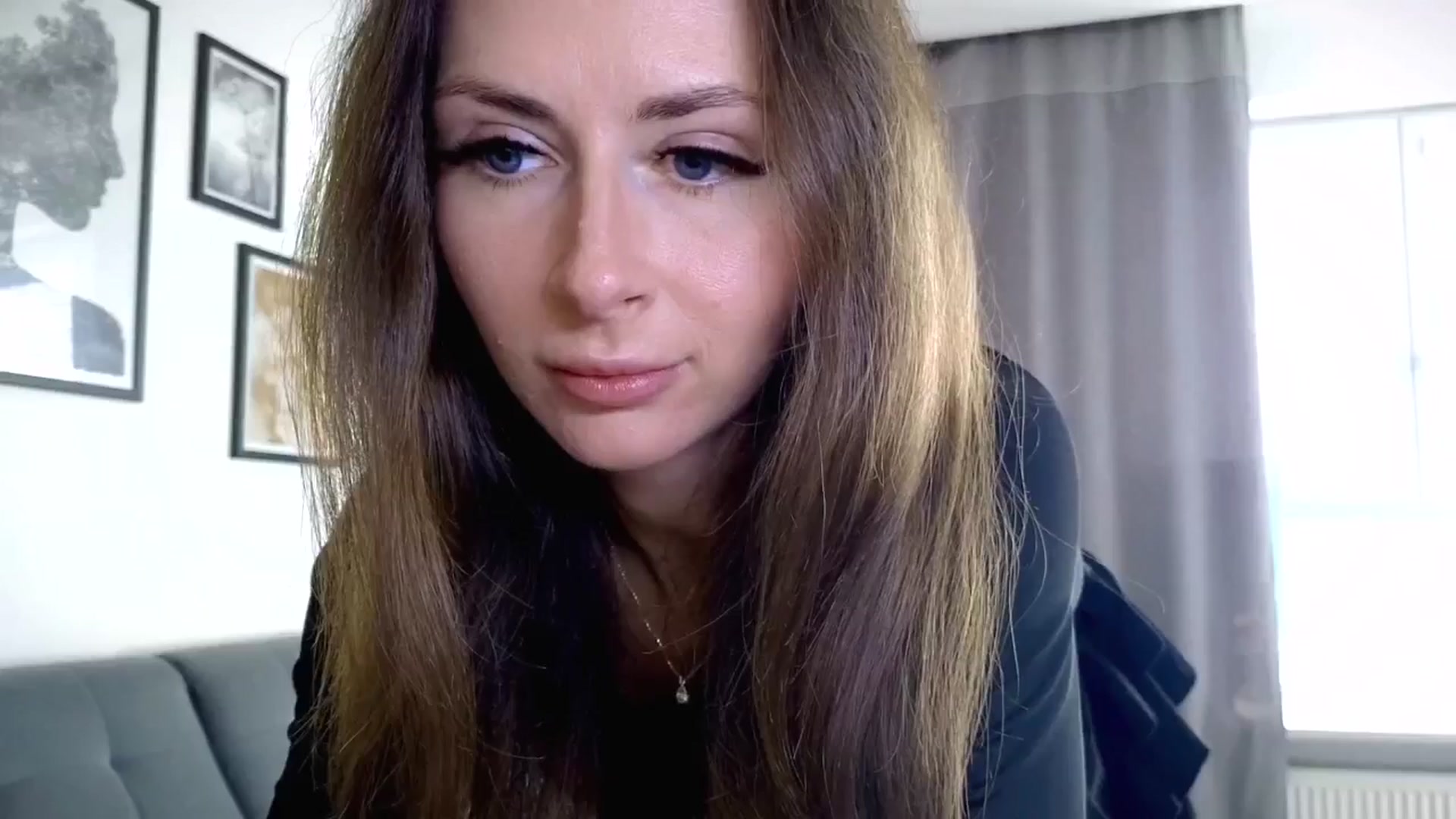 Gallery image thumbnail from Amber_Fry's myfreecams stream on, 11/06/2025, 11:59 image 6 of 20