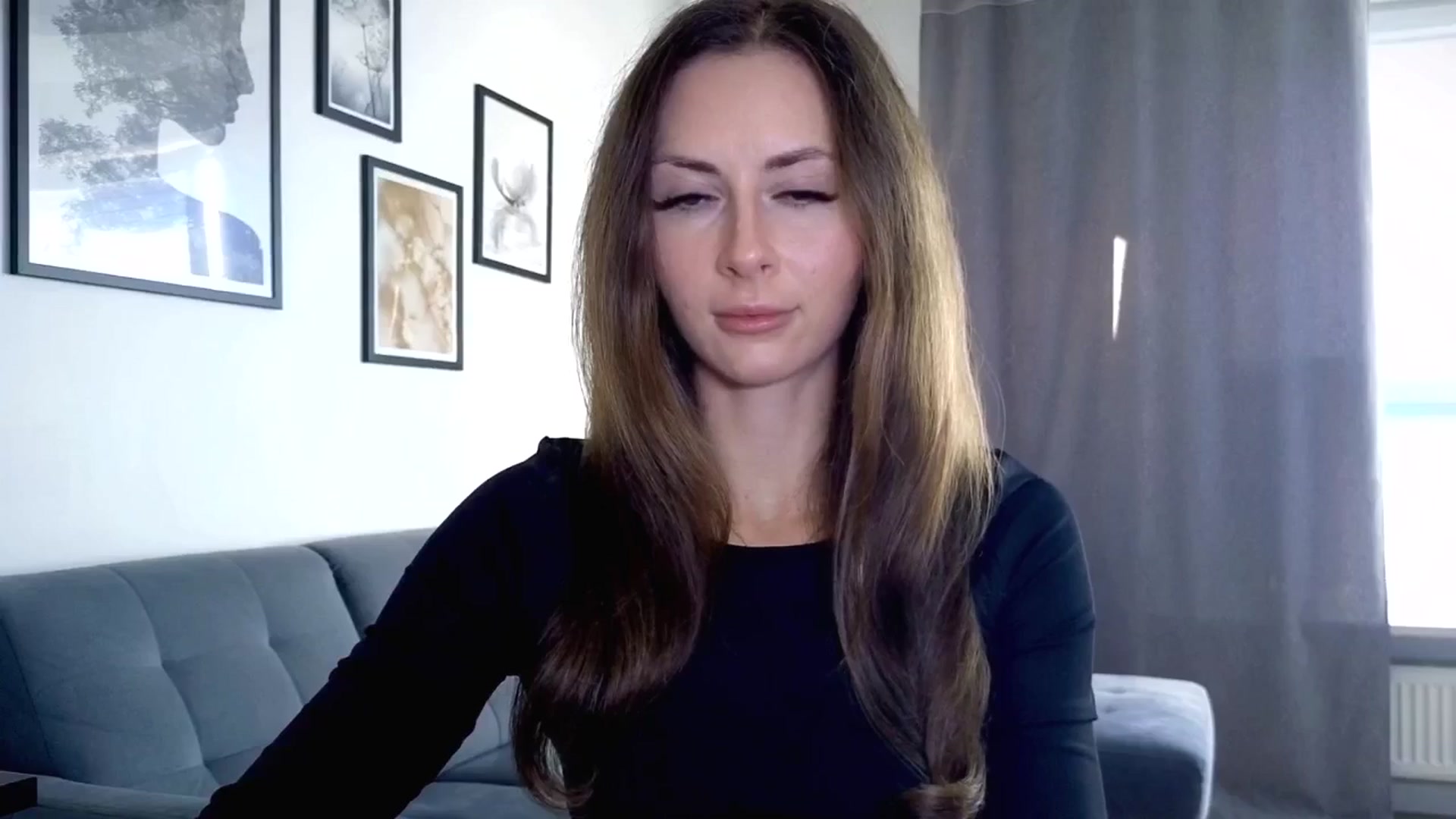 Gallery image thumbnail from Amber_Fry's myfreecams stream on, 11/06/2025, 11:59 image 19 of 20