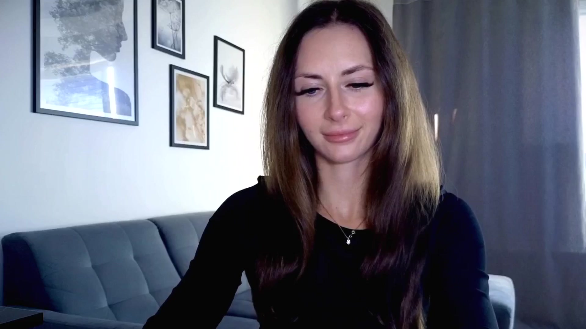 Gallery image thumbnail from Amber_Fry's myfreecams stream on, 11/06/2025, 12:27 image 6 of 20