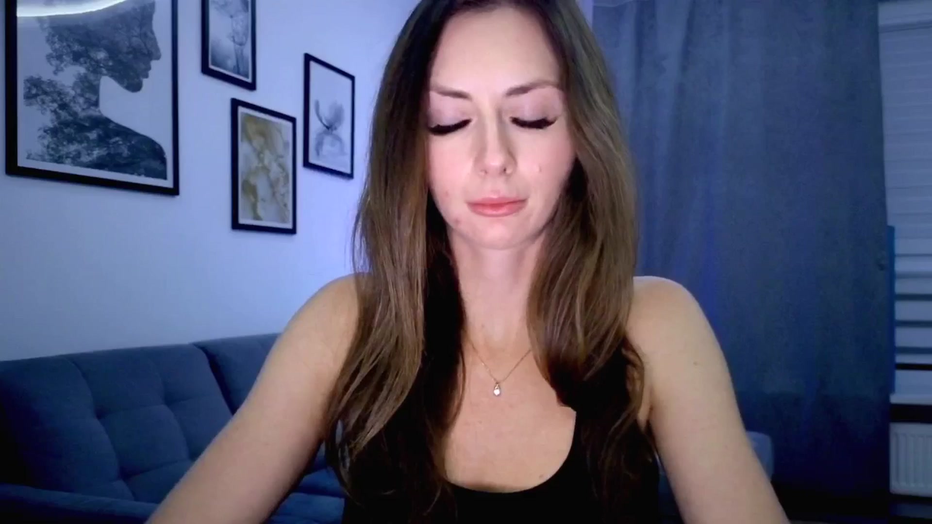 Gallery image thumbnail from Amber_Fry's myfreecams stream on, 11/08/2025, 21:51 image 7 of 20