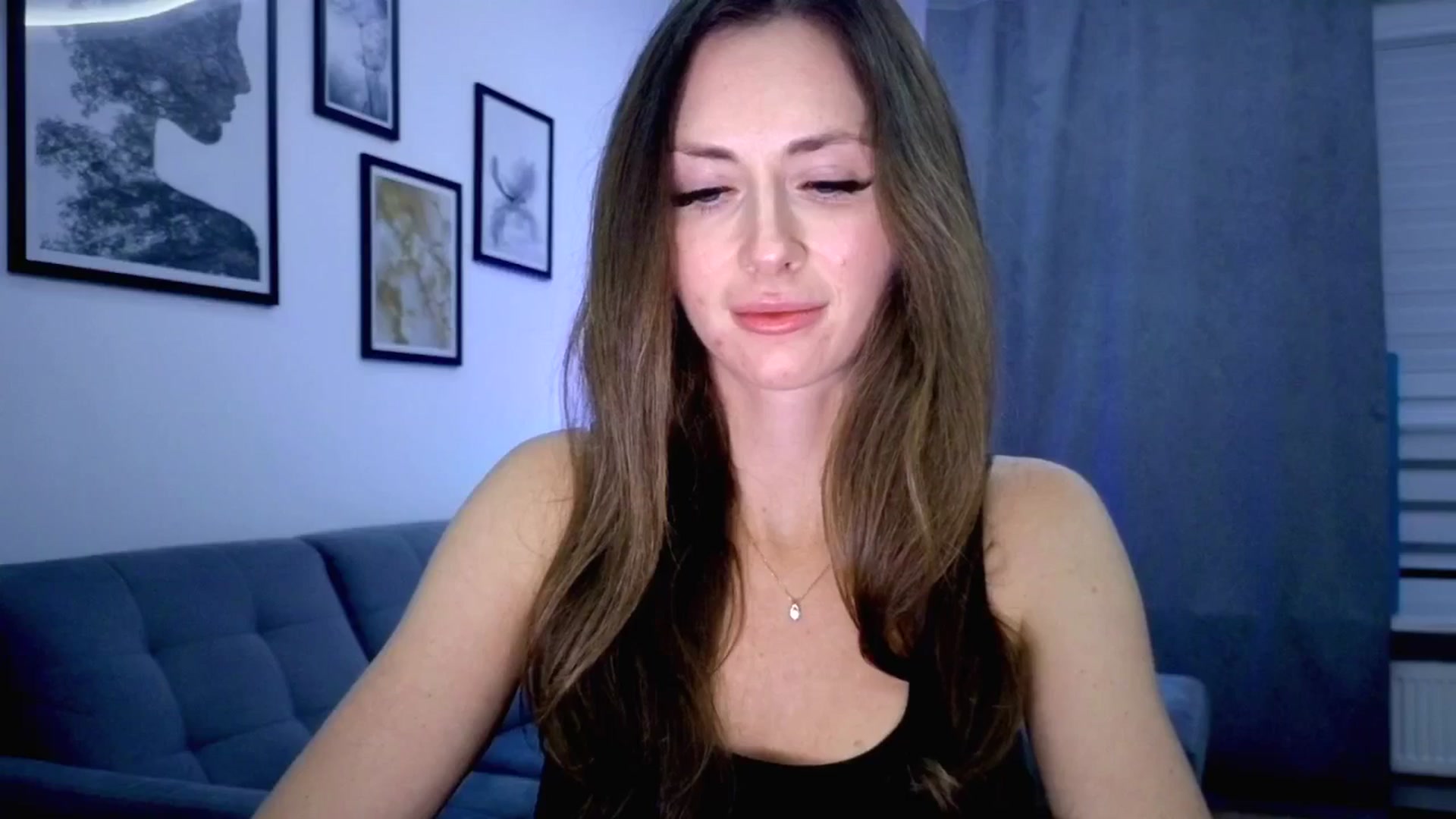 Gallery image thumbnail from Amber_Fry's myfreecams stream on, 11/08/2025, 21:51 image 12 of 20