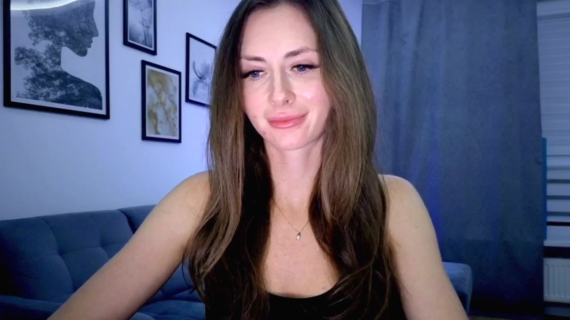 Gallery image thumbnail from Amber_Fry's myfreecams stream on, 11/08/2025, 21:51 image 3 of 20
