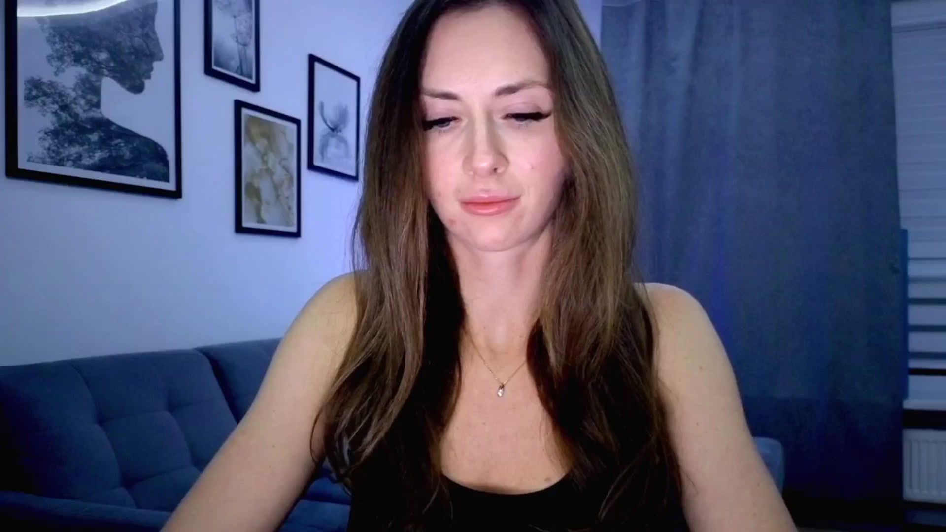 Gallery image thumbnail from Amber_Fry's myfreecams stream on, 11/08/2025, 21:51 image 5 of 20