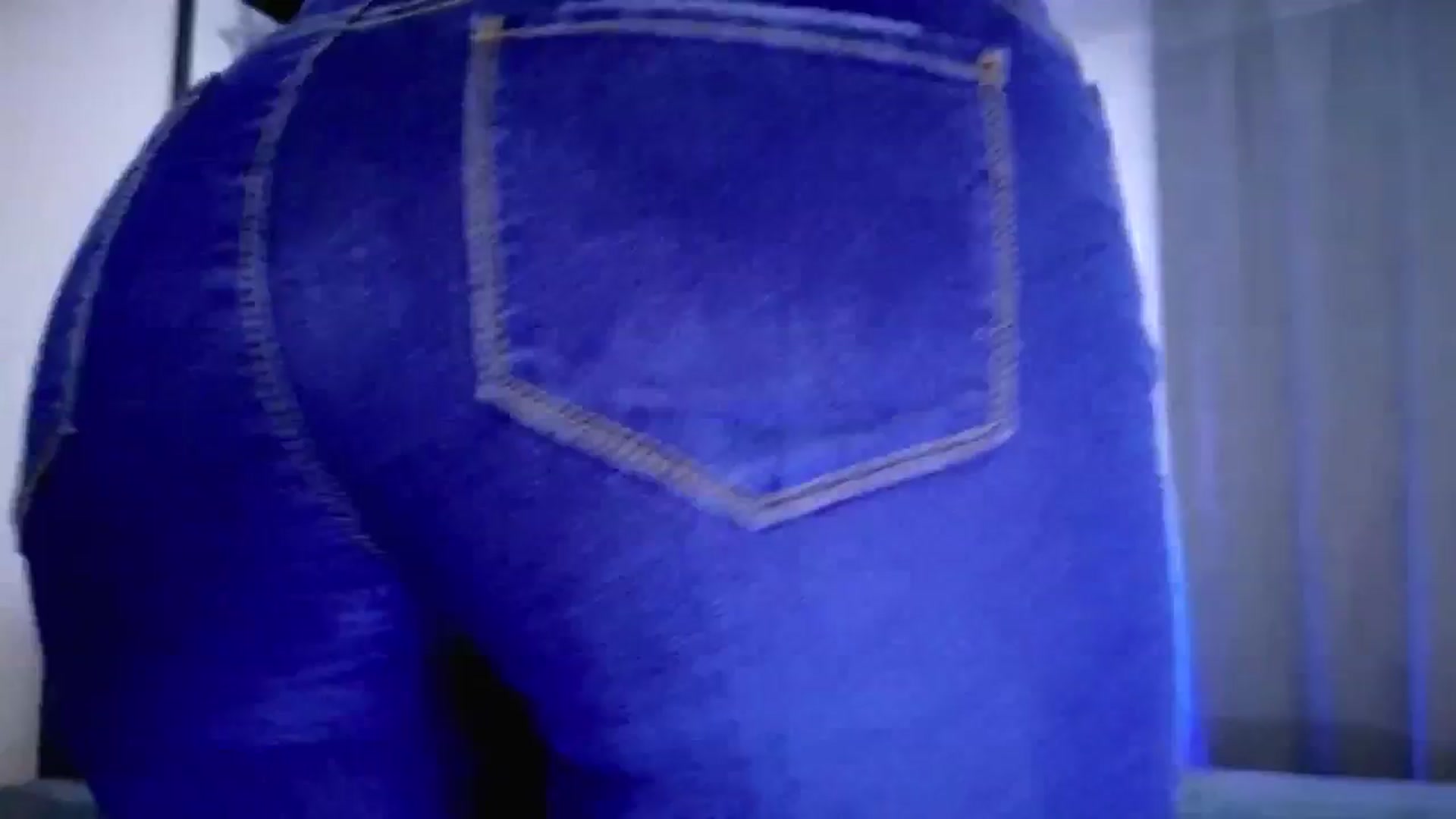 Gallery image thumbnail from Amber_Fry's myfreecams stream on, 11/09/2025, 14:18 image 19 of 20