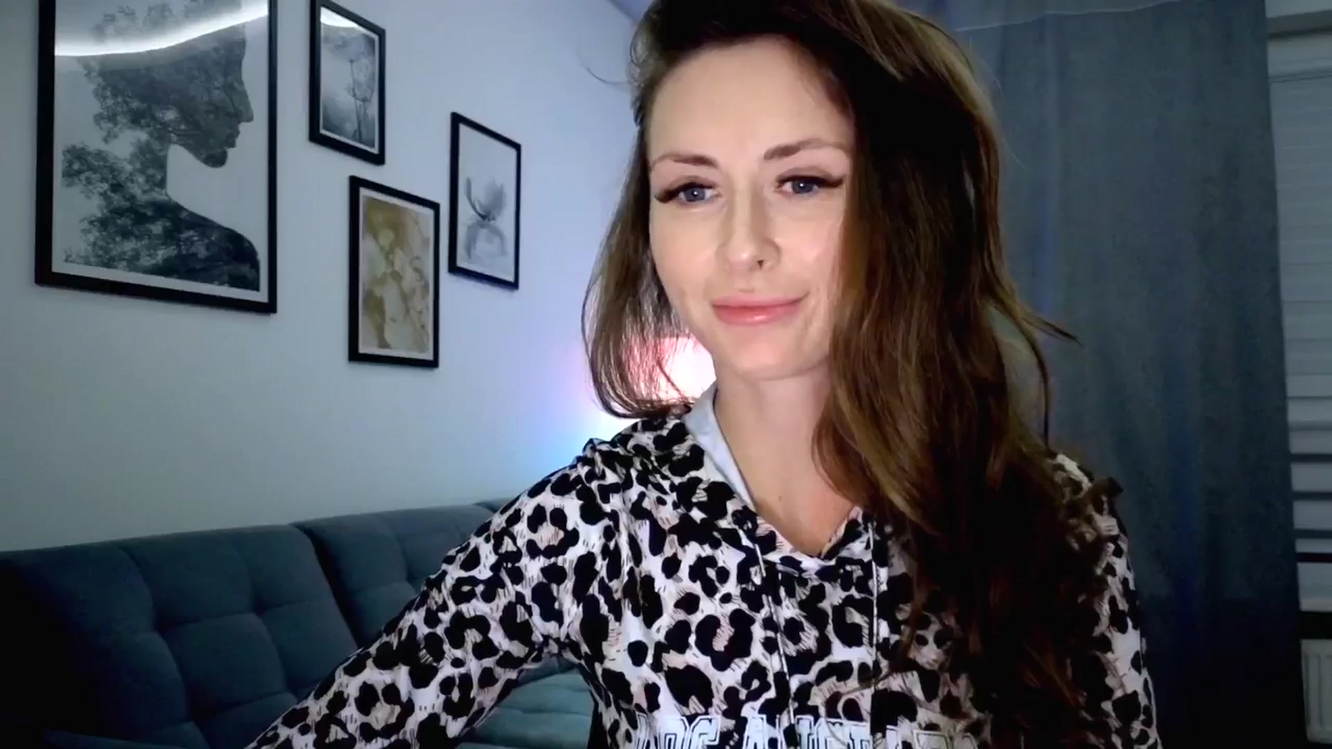 Gallery image thumbnail from Amber_Fry's myfreecams stream on, 11/10/2025, 19:06 image 16 of 20