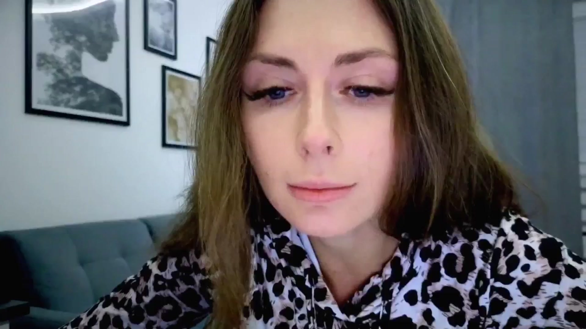 Gallery image thumbnail from Amber_Fry's myfreecams stream on, 11/10/2025, 21:34 image 5 of 20