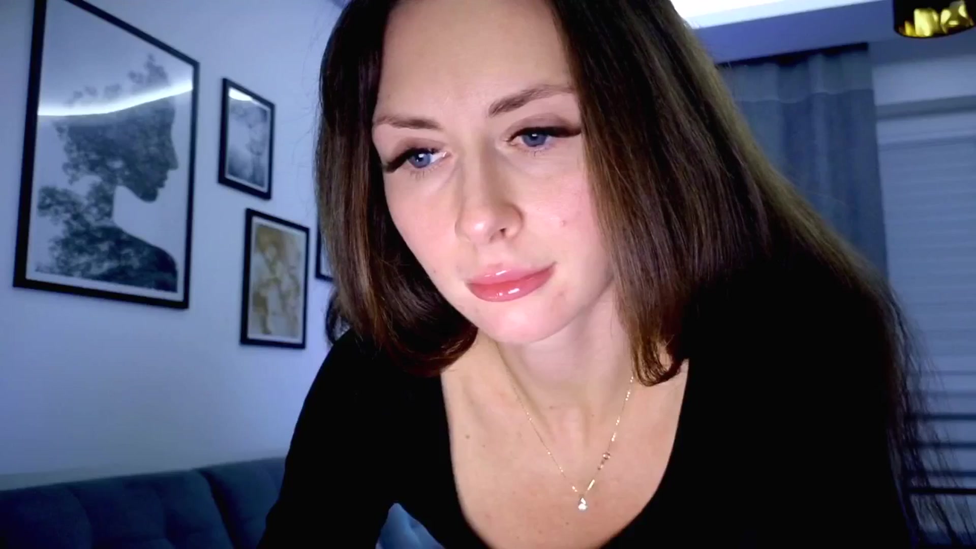 Gallery image thumbnail from Amber_Fry's myfreecams stream on, 11/13/2025, 21:42 image 9 of 20