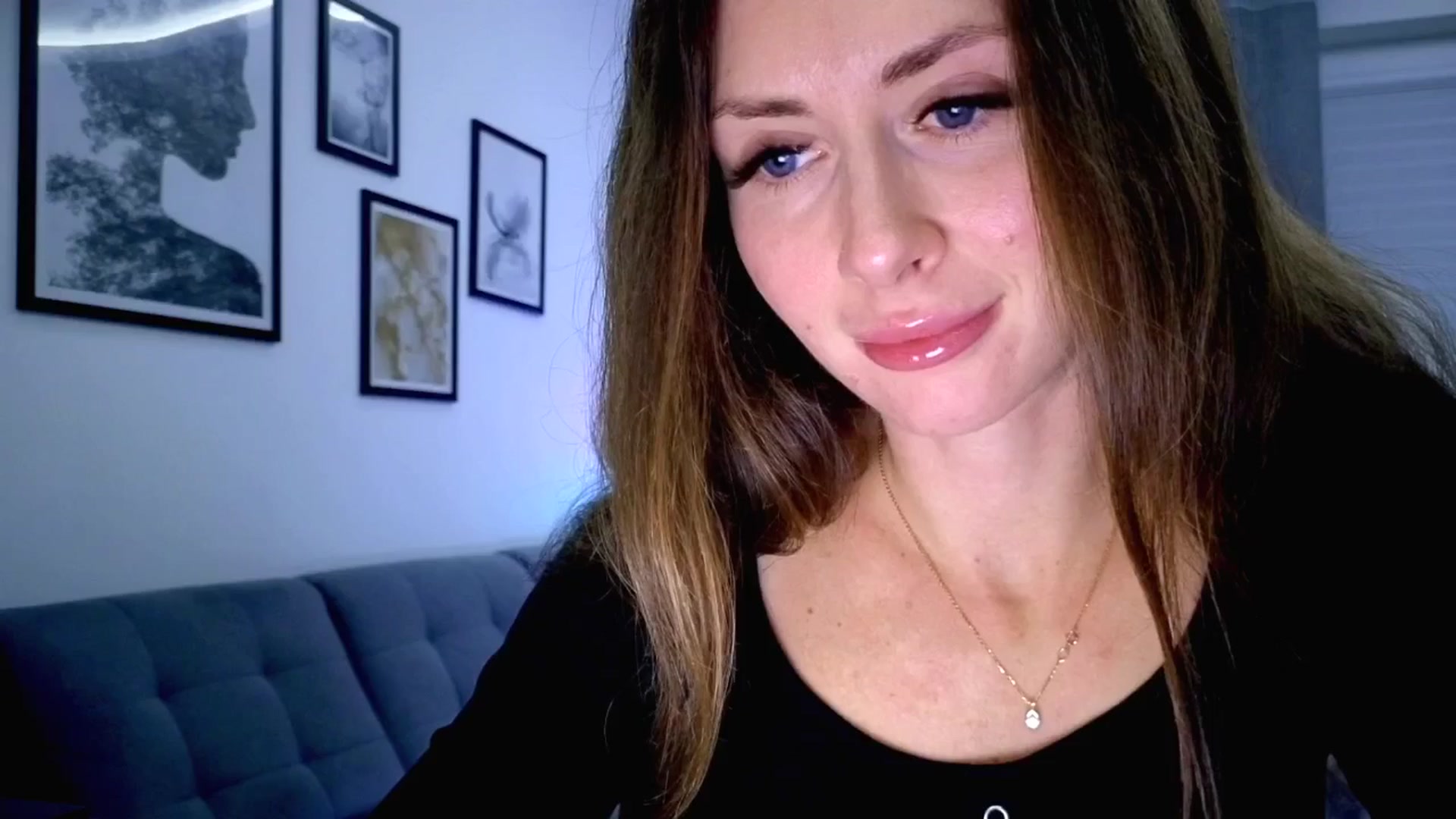Gallery image thumbnail from Amber_Fry's myfreecams stream on, 11/13/2025, 22:32 image 4 of 20