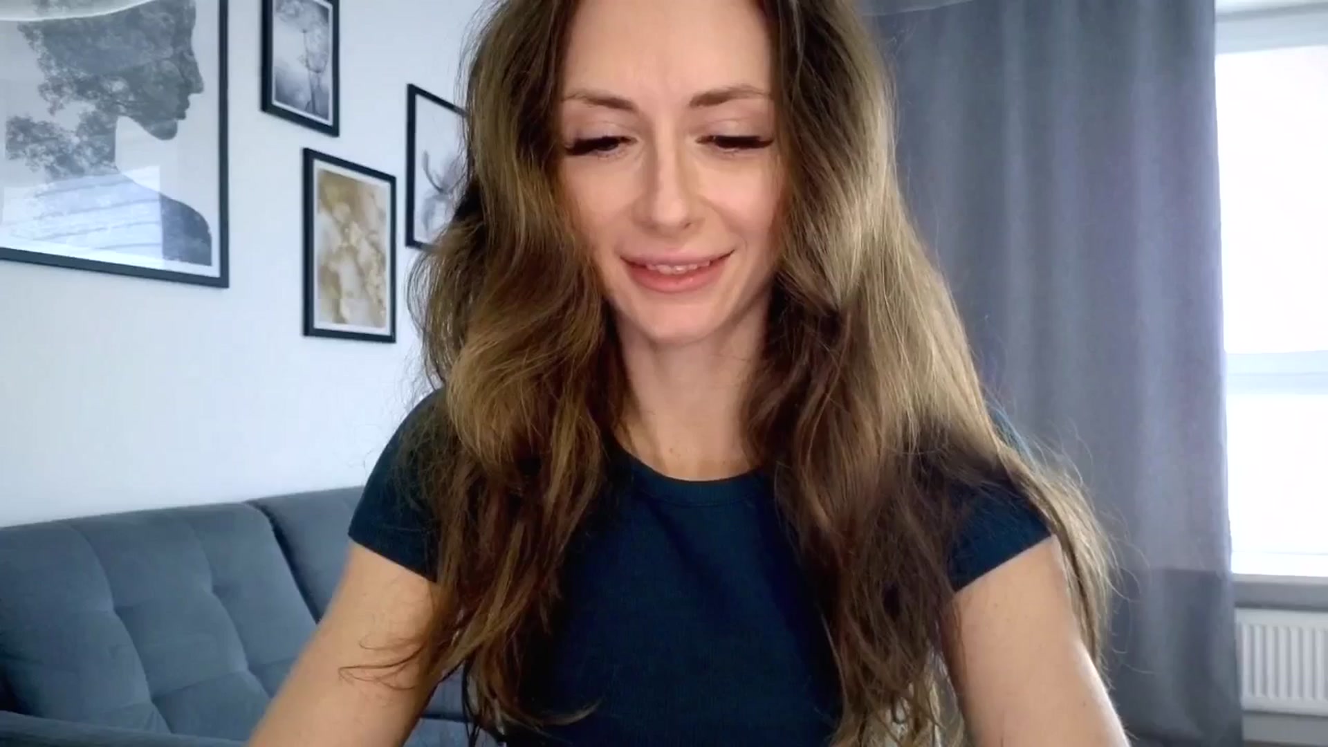 Gallery image thumbnail from Amber_Fry's myfreecams stream on, 11/14/2025, 11:35 image 2 of 20