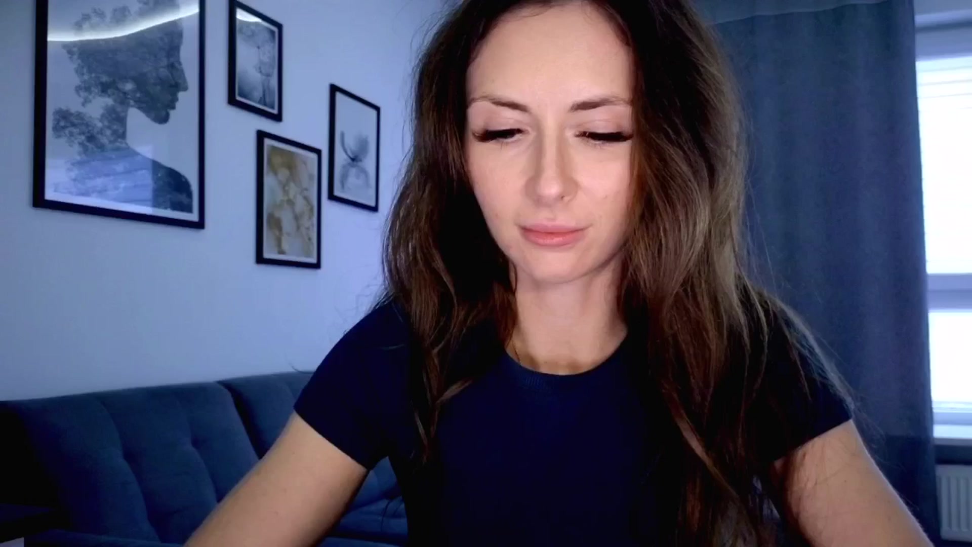 Gallery image thumbnail from Amber_Fry's myfreecams stream on, 11/14/2025, 13:58 image 16 of 20