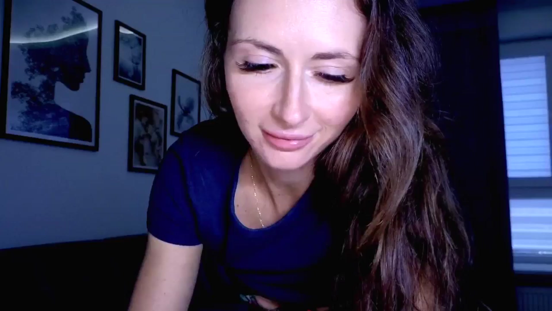 Gallery image thumbnail from Amber_Fry's myfreecams stream on, 11/14/2025, 14:19 image 5 of 20