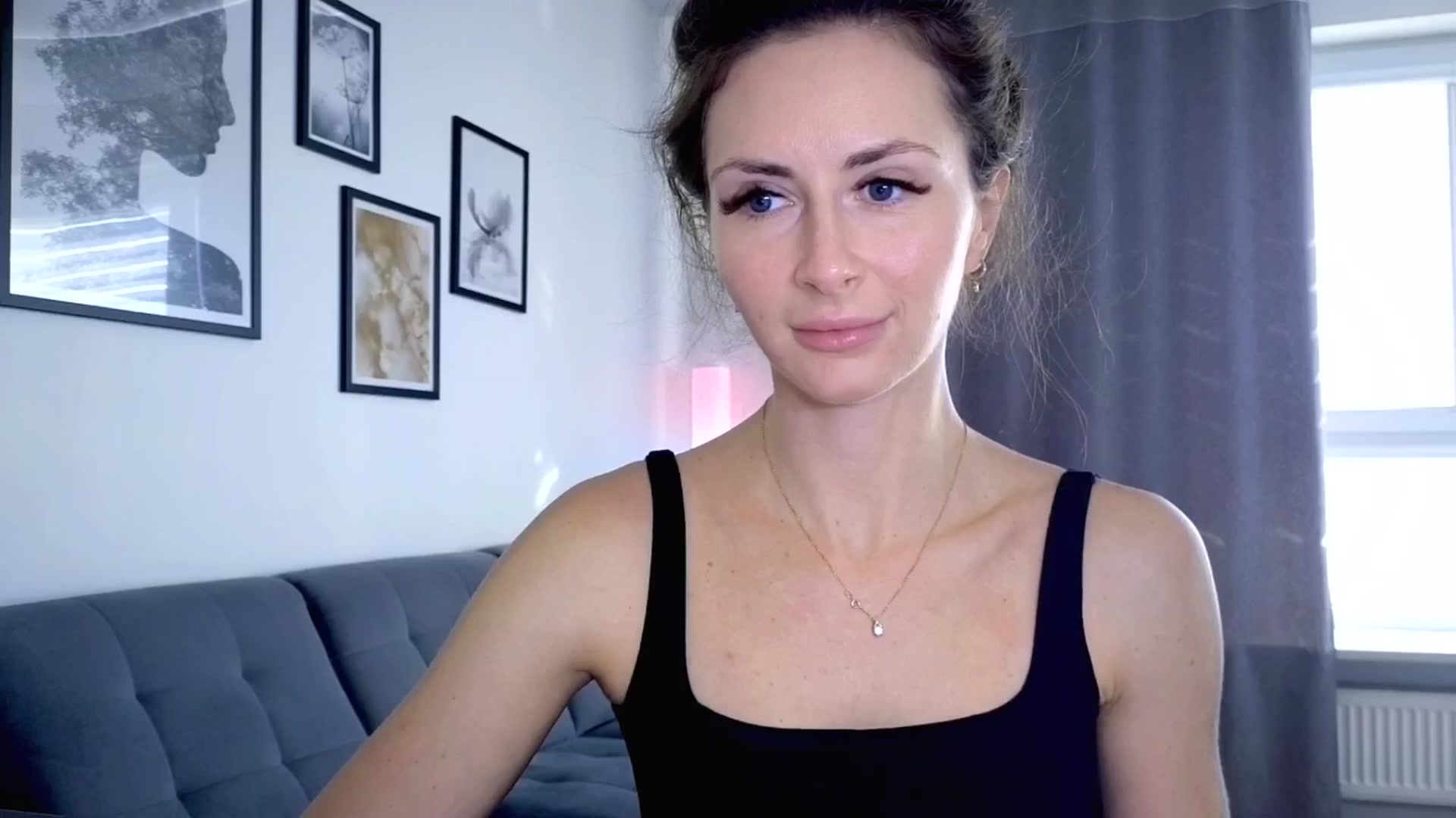 Gallery image thumbnail from Amber_Fry's myfreecams stream on, 11/15/2025, 12:51 image 3 of 20