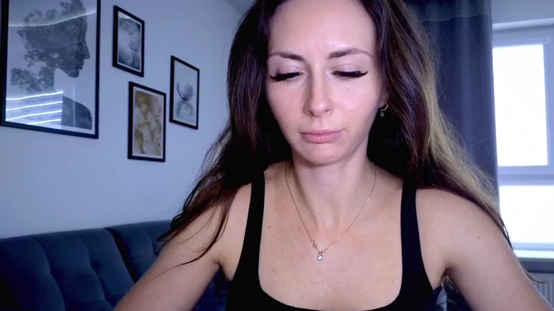 Gallery image thumbnail from Amber_Fry's myfreecams stream on, 11/15/2025, 12:51 image 17 of 20